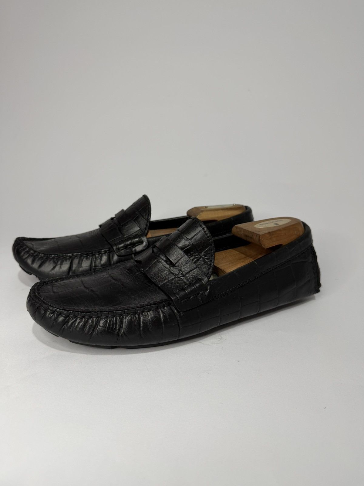 Louis Vuitton Louis Vuitton Black Croc Embossed Leather Driving Loafers Size US 8 / EU 41 - 6 Thumbnail