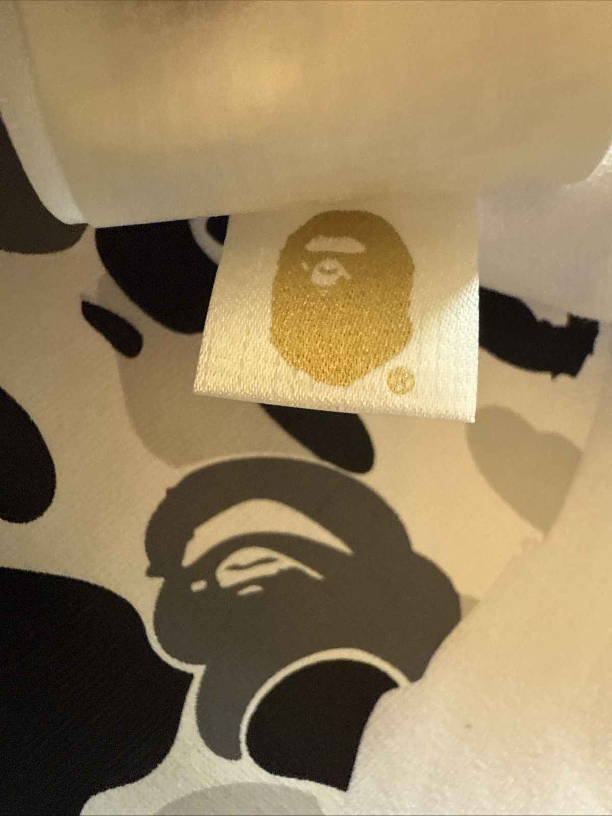 Bape BAPE A Bathing Ape Camo Ape Head Tee White Large L NWT OG Size US L / EU 52-54 / 3 - 6 Thumbnail