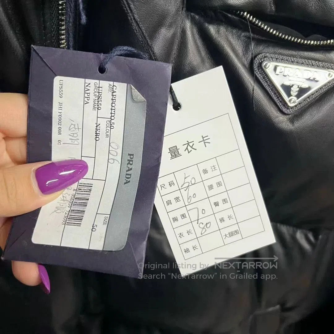 Prada prada black zip-up puffer jacket size 50. Size US M / EU 48-50 / 2 - 5 Thumbnail