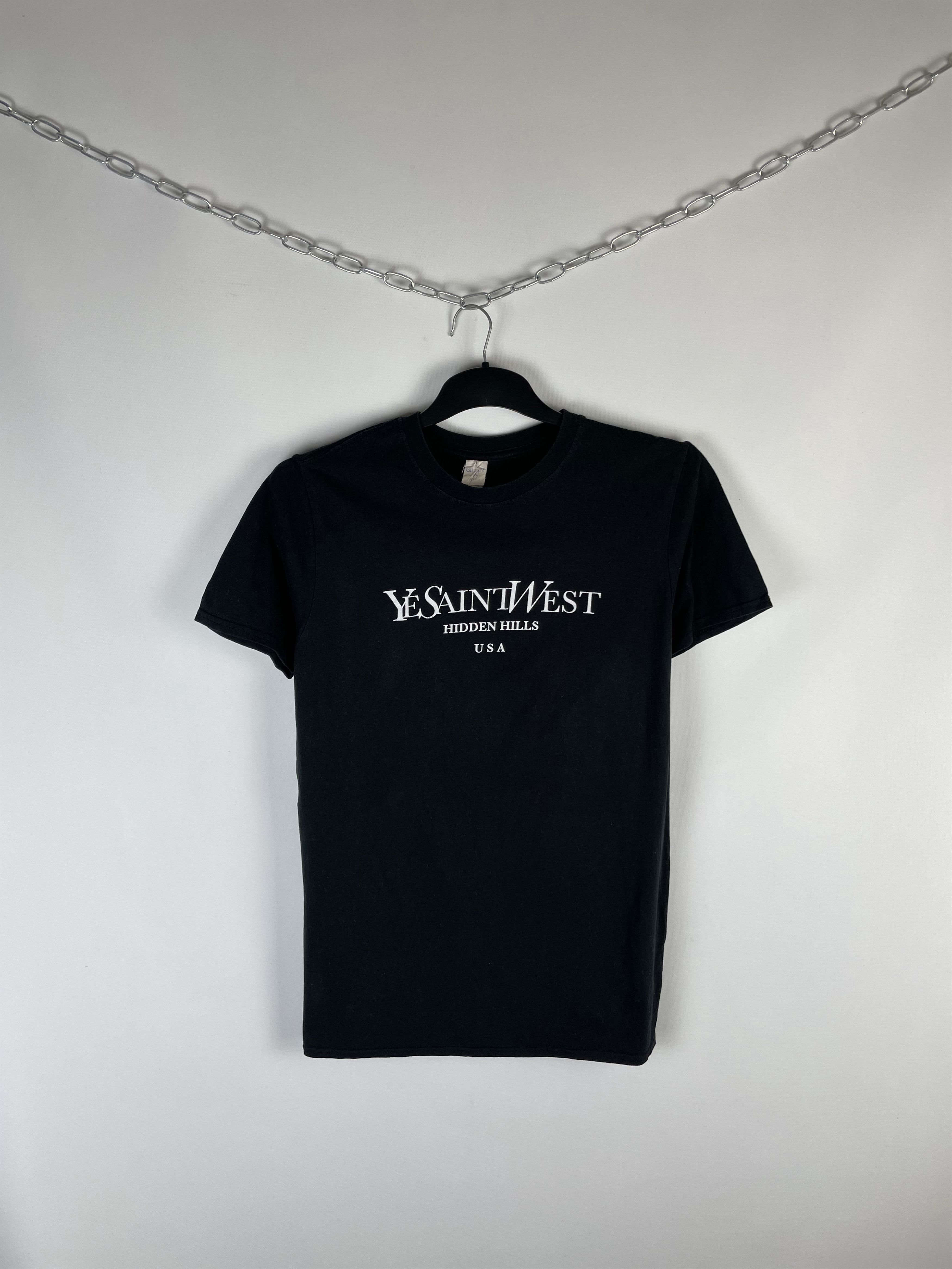 Band Tees Vintage YeSaintWest Kanye West Tour Rap Tee Spellout Size US M / EU 48-50 / 2 - 1 Thumbnail