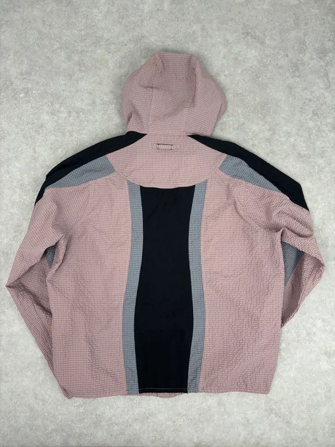 Emporio Armani AW2020 Emporio Armani Rose Nylon Windbreaker Jacket Size US L / EU 52-54 / 3 - 5 Thumbnail