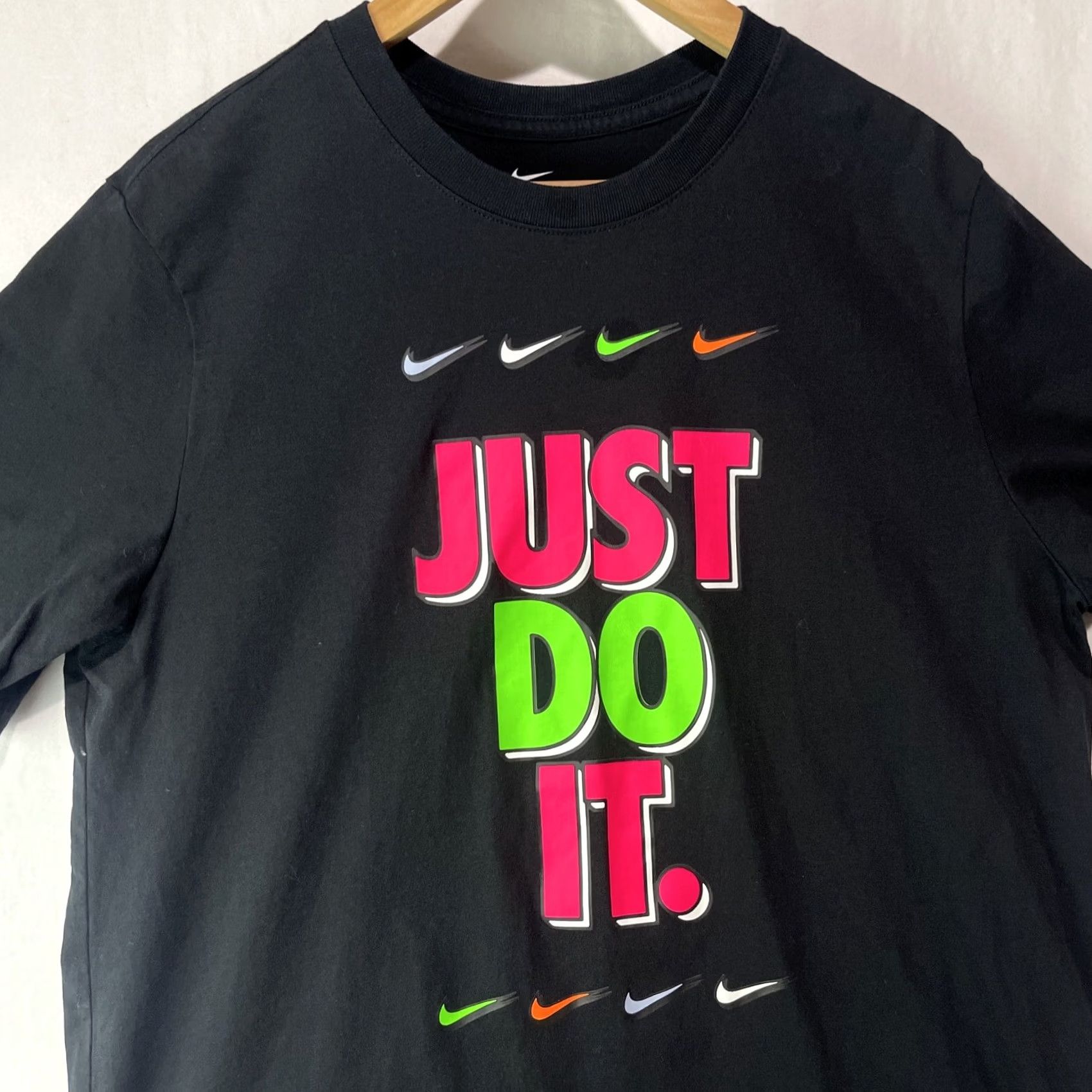 Nike Nike Shirt Mens Large Black Swoosh Just Do It Short Sleeve Adult Crew Neck Size US L / EU 52-54 / 3 - 4 Thumbnail