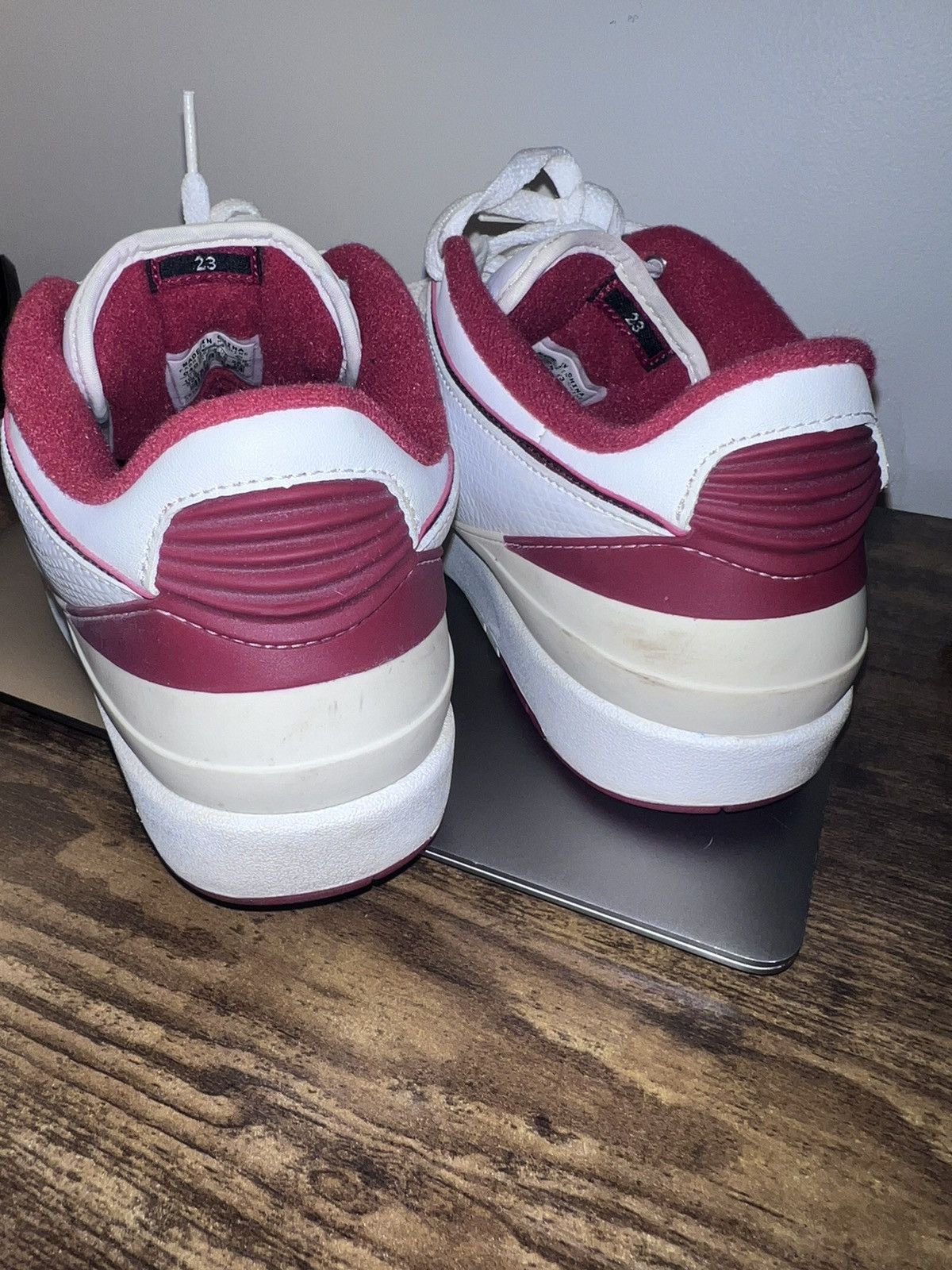 Jordan Brand Jordan 2 Chicago low Size US 10.5 / EU 43-44 - 5 Thumbnail