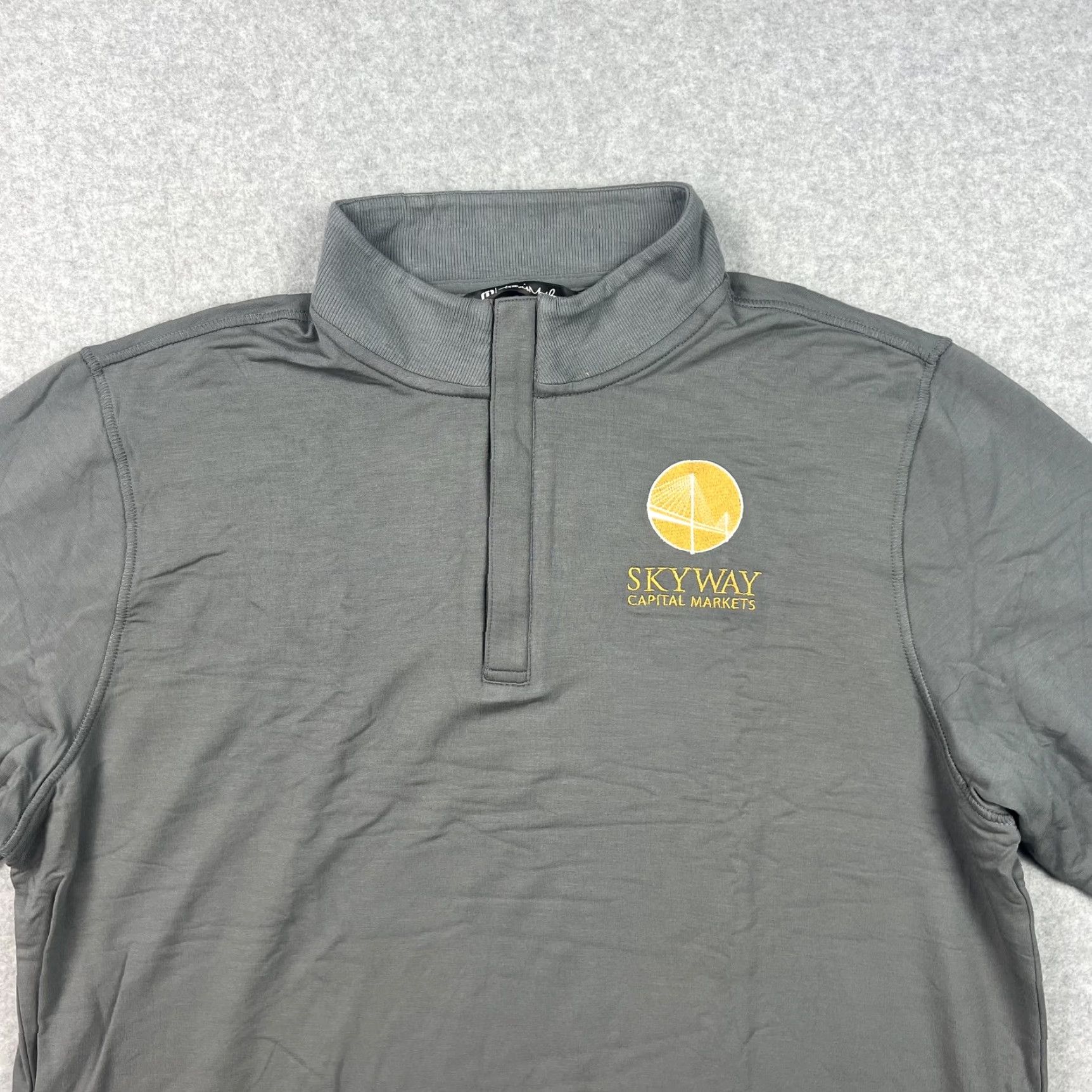 TravisMathew TravisMathew Pullover Mens XL Gray Quarter Zip Logo Embroidered Golf Sweatshirt Business Casual Size US XL / EU 56 / 4 - 5 Thumbnail