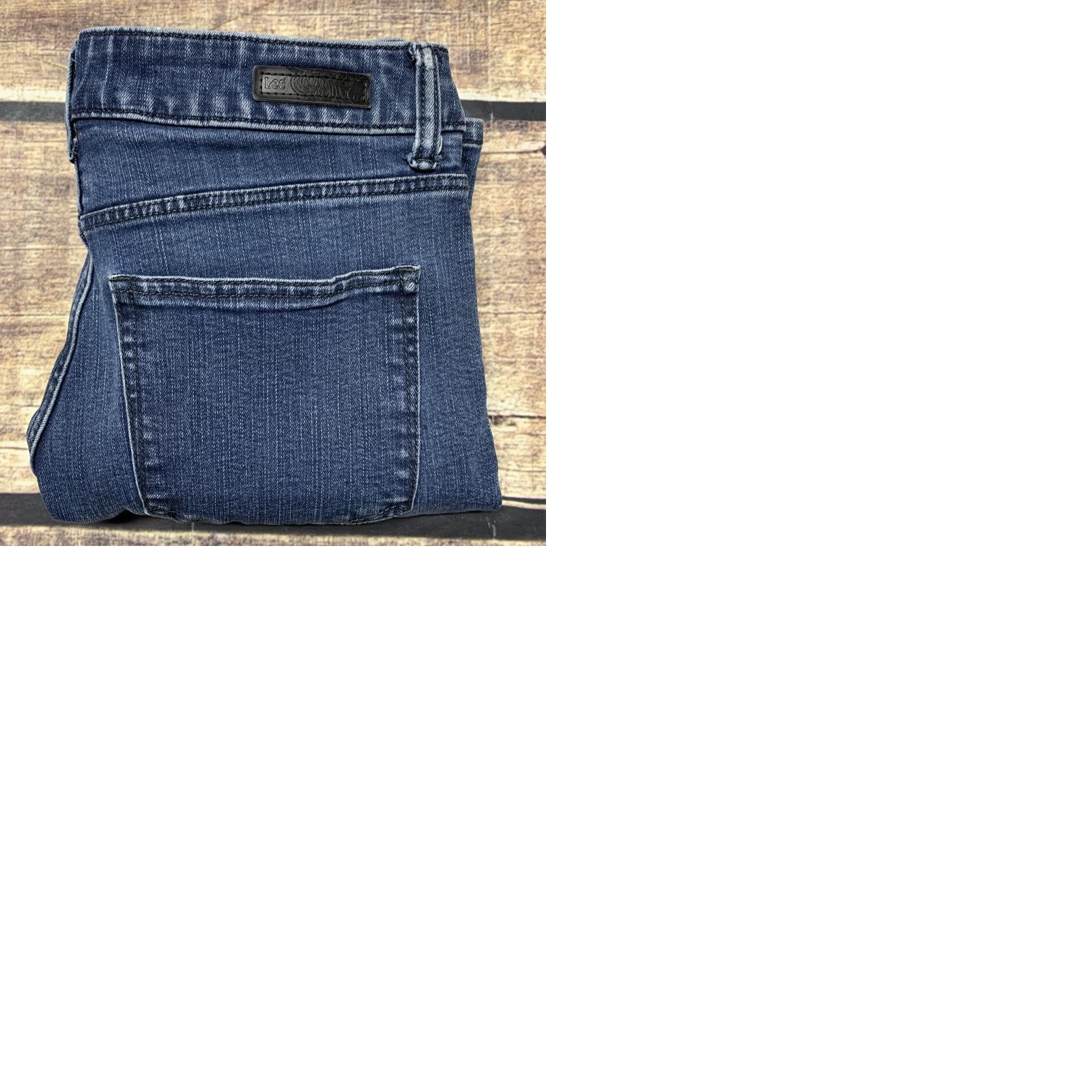 Lee Lee Classic Fit Jeans Women 32 x 26 Mid Rise Denim Blue Straight 5-Pocket Belt Loops Vintage No READ Size 24" / US 00 / IT 34 - 9 Thumbnail