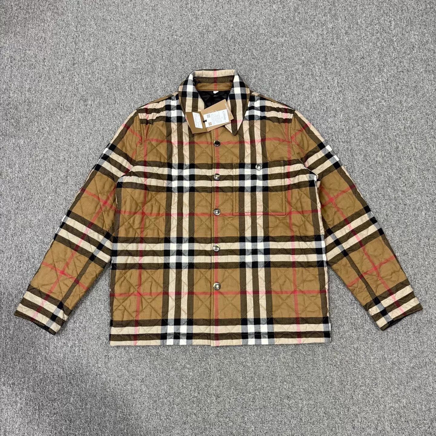 Burberry Burberry Khaki Check Cotton Puffer Jacket Unworn Size S Size US S / EU 44-46 / 1 - 1 Thumbnail