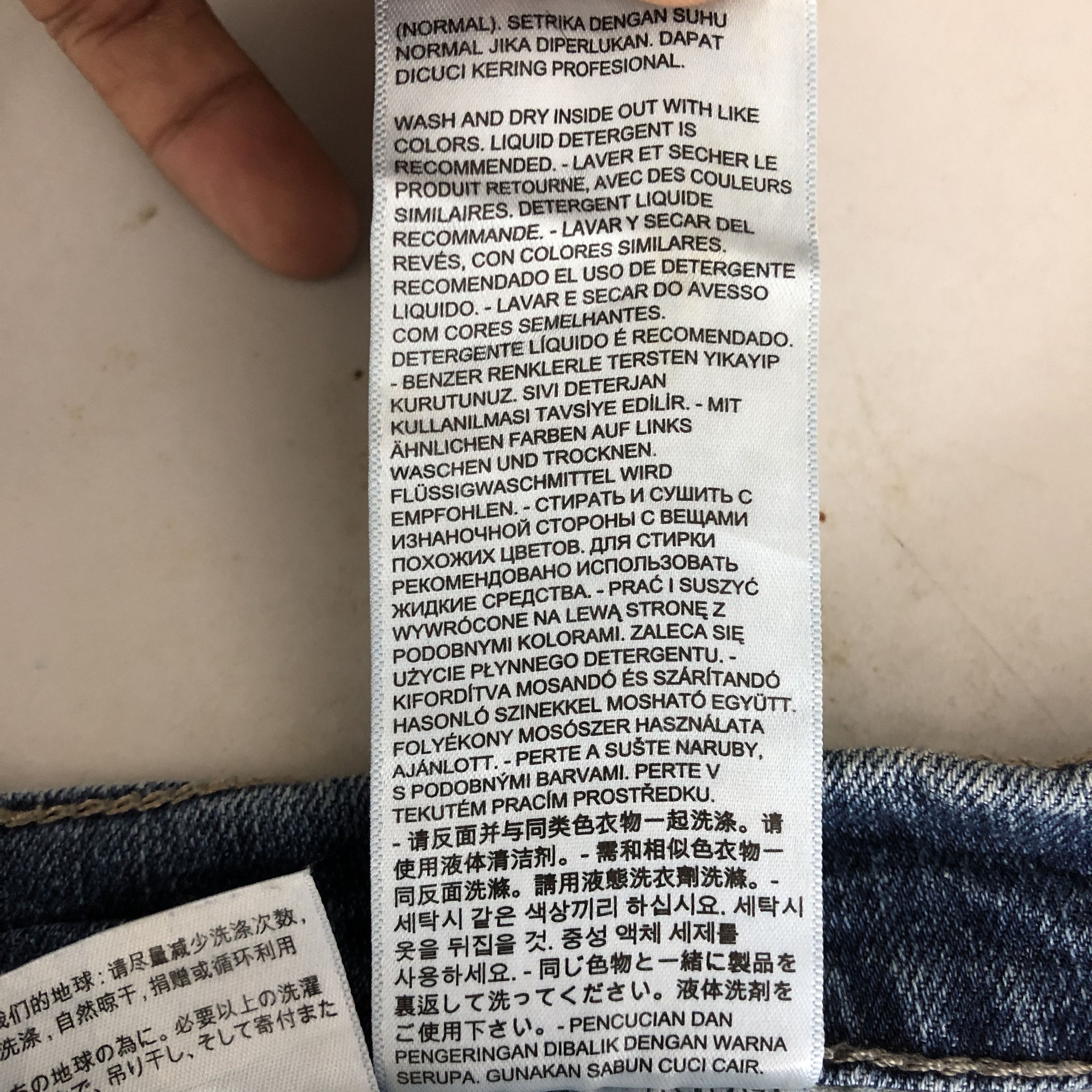 Levi's Vintage Y2K Levis Faded Jeans Levi's 505 Light Wash Denim Size US 32 / EU 48 - 13 Thumbnail