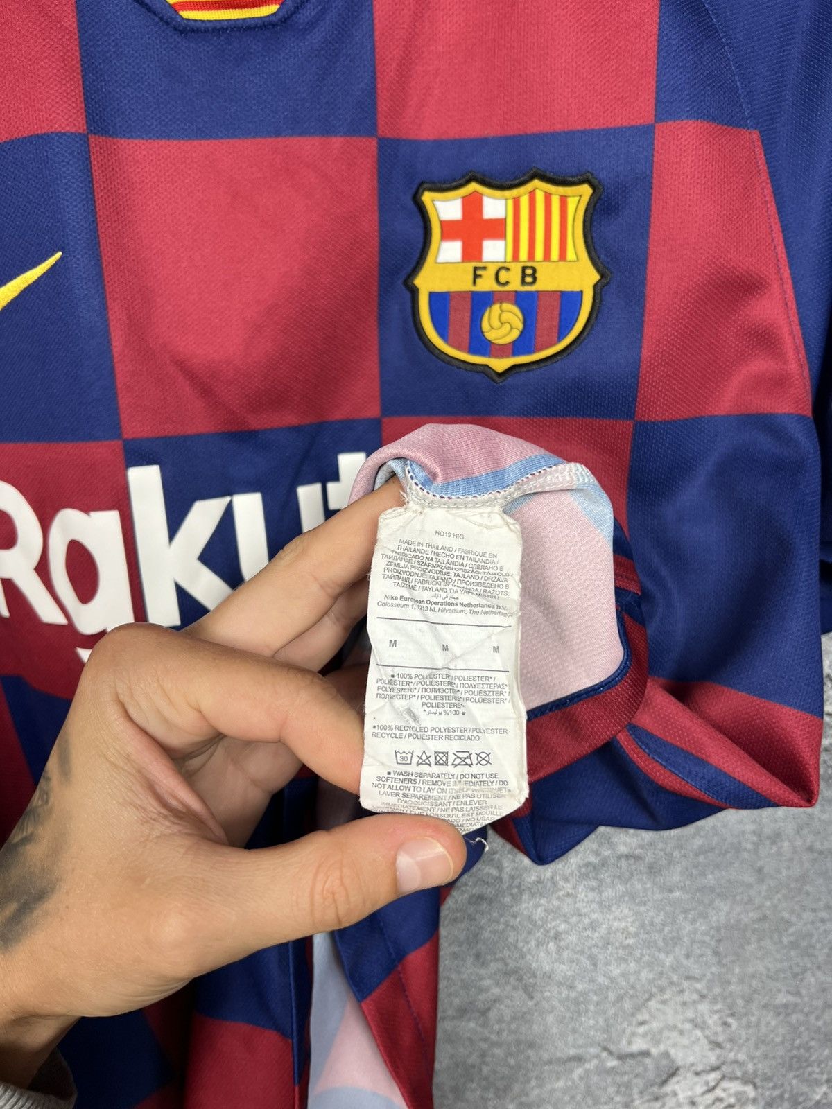 Nike Nike Barcelona 2019/20 Home Jersey T-shirt Size M Size US M / EU 48-50 / 2 - 8 Thumbnail