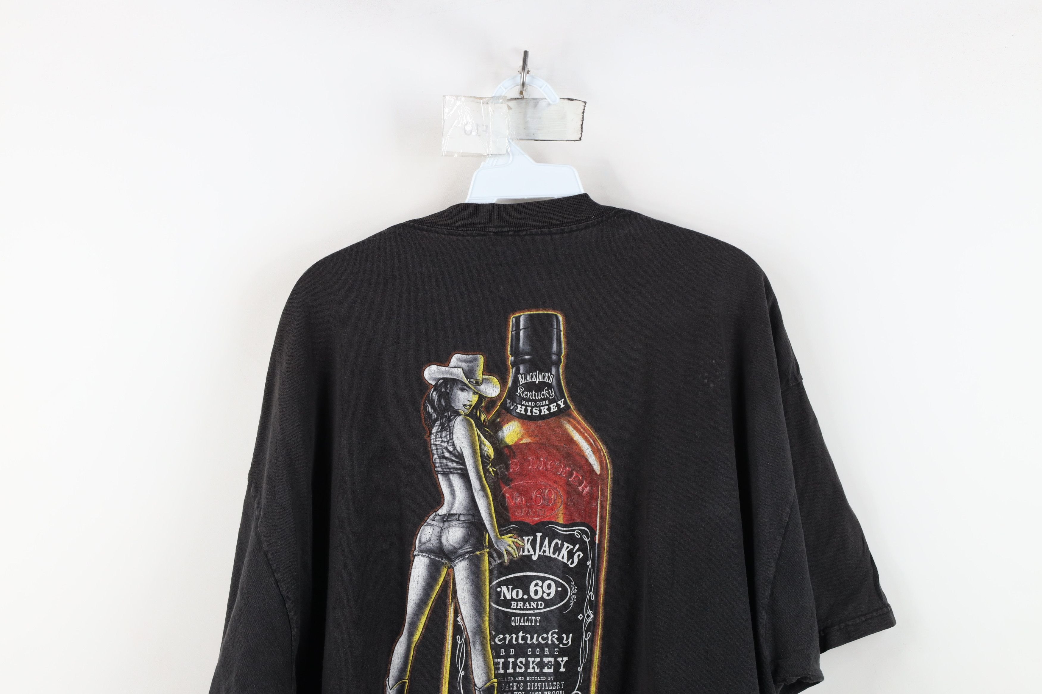 Vintage Vintage Y2K Streetwear Jacks 69 Whiskey Pinup Girl T-Shirt Size US XXL / EU 58 / 5 - 13 Thumbnail