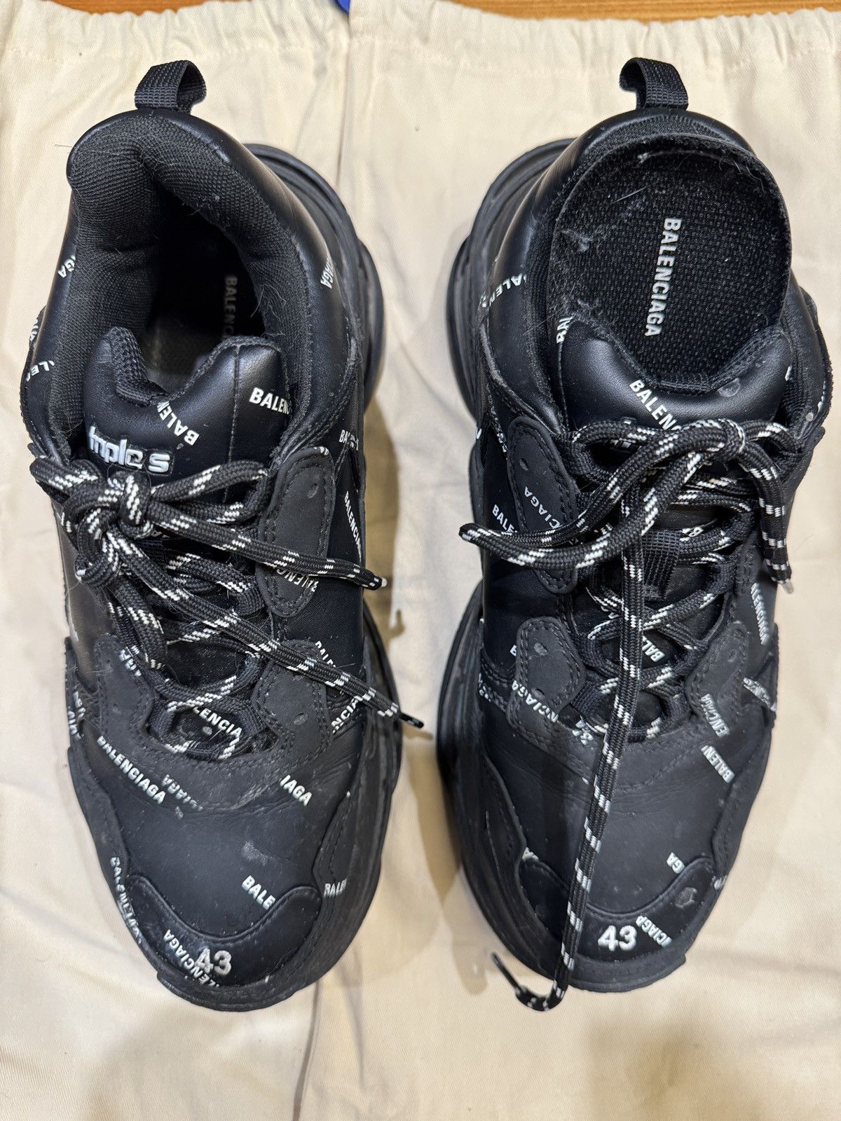 Balenciaga Triple S Balenciaga Sneakers Size US 10 / EU 43 - 1 Thumbnail