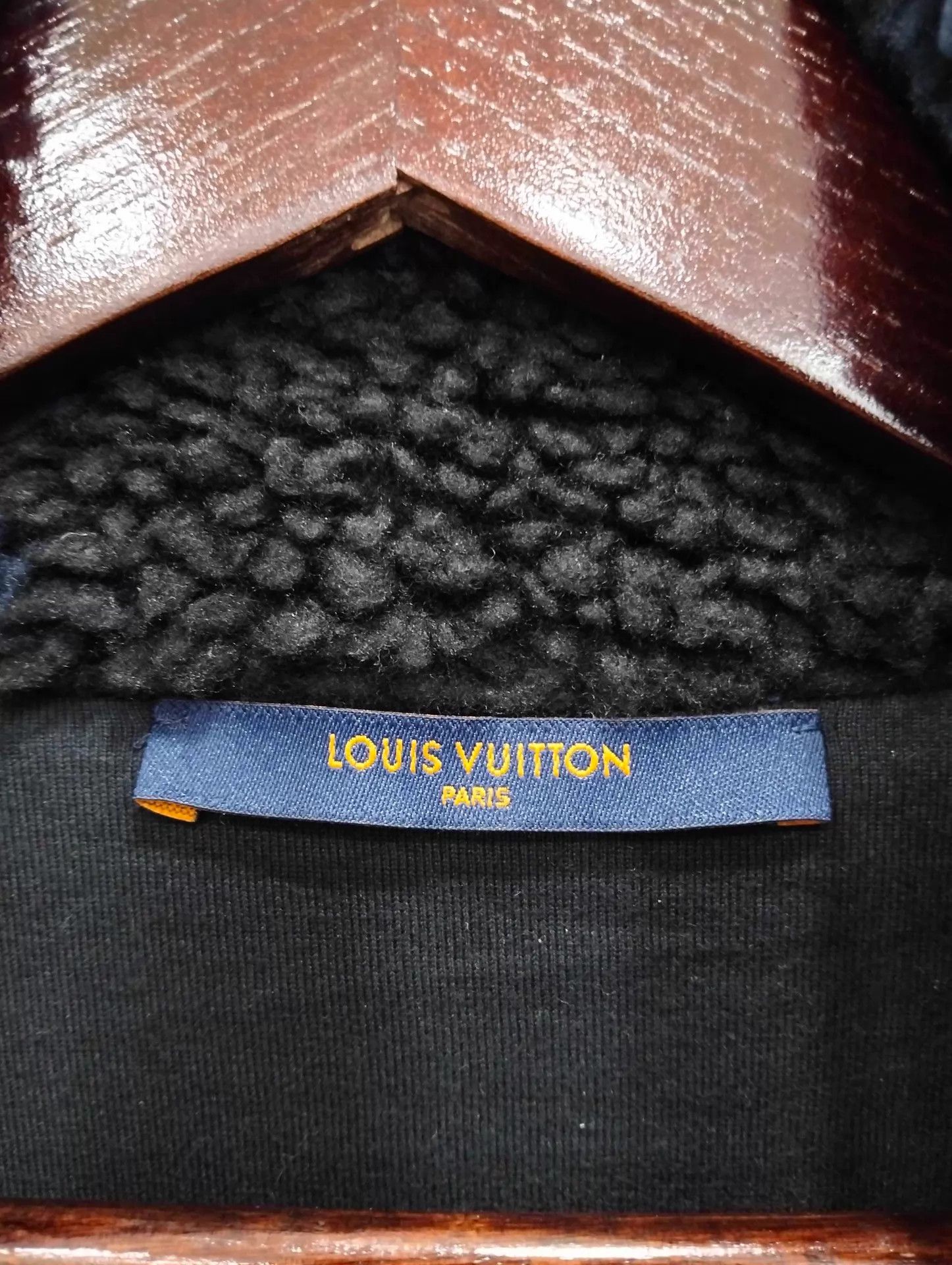 Louis Vuitton Louis Vuitton Nigo Black & Blue Damier Teddy Jacket XL Size US XL / EU 56 / 4 - 3 Thumbnail