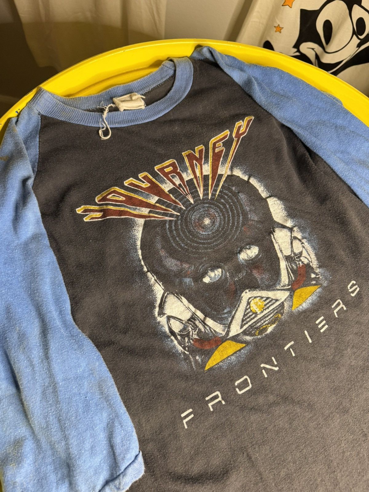 Vintage 1983 Journey band longsleeve vintage T-shirt Size US M / EU 48-50 / 2 - 2 Thumbnail