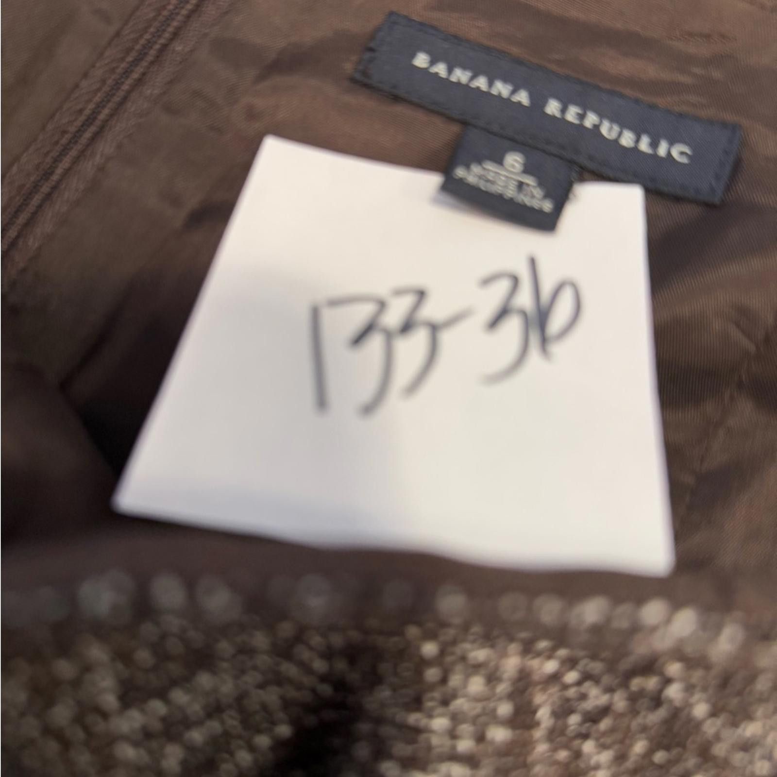 Banana Republic Banana Republic wool blend mini skirt SZ 6 Size 28" / US 6 / IT 42 - 9 Thumbnail