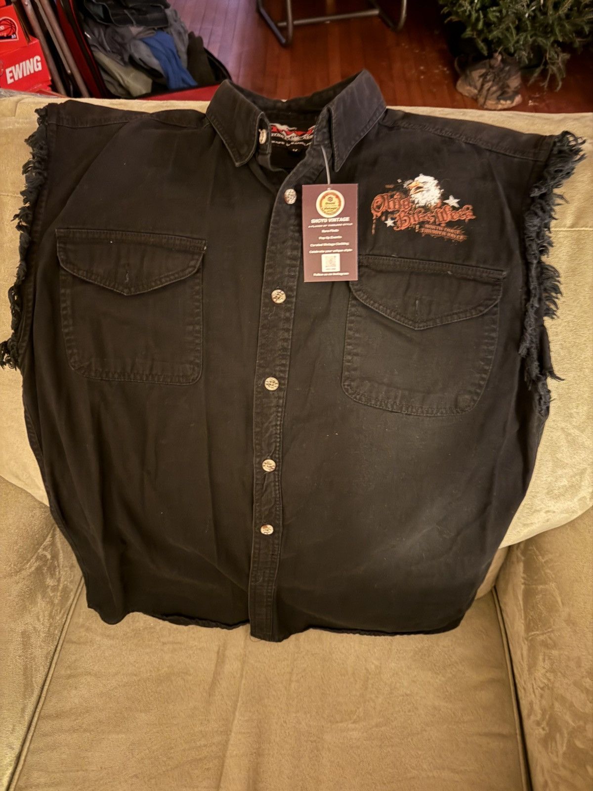 Vintage V-Twin Motorcycle Wear vintage “Ohio Bike Week 2010” shirt! Size US M / EU 48-50 / 2 - 18 Thumbnail
