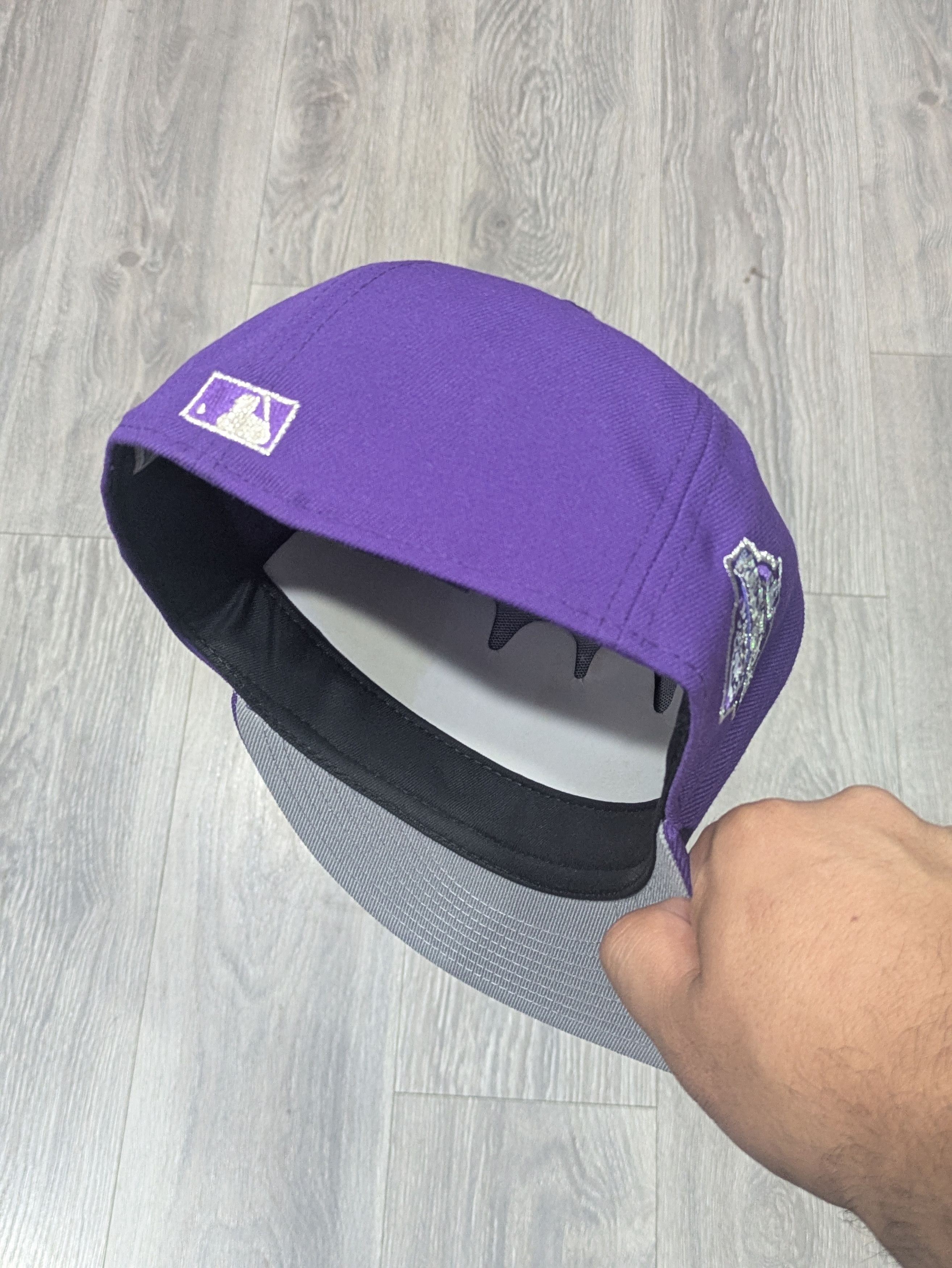 New Era 7 1/2 Arizona Diamondbacks Fitted Hat Captive Lobster Size ONE SIZE - 3 Thumbnail
