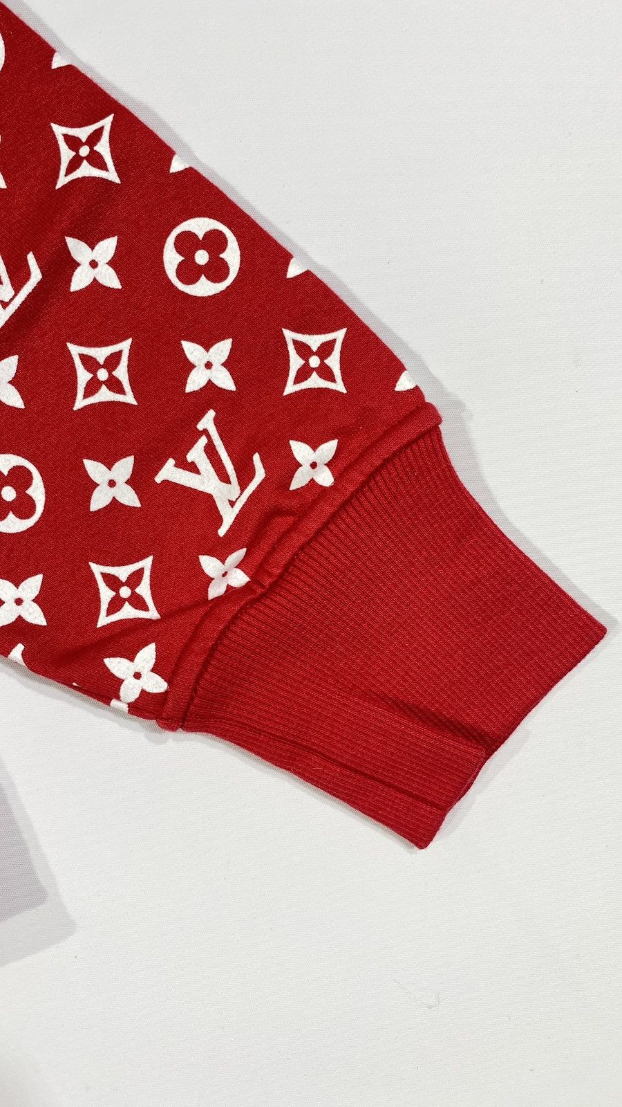 Louis Vuitton × Supreme LOUIS VUITTON X SUPREME L Box Logo Hoodie sweatshirt Size US L / EU 52-54 / 3 - 6 Thumbnail