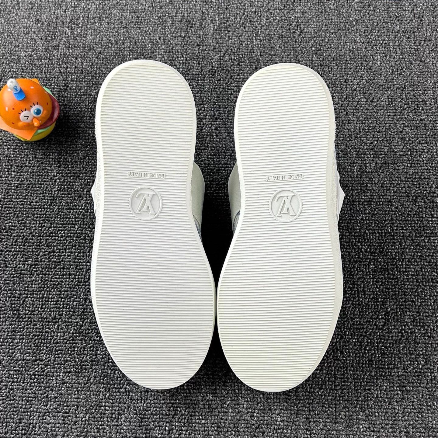 Louis Vuitton LV blue Monogram embroidery slipper 35 Size US 4 / IT 34 - 6 Thumbnail