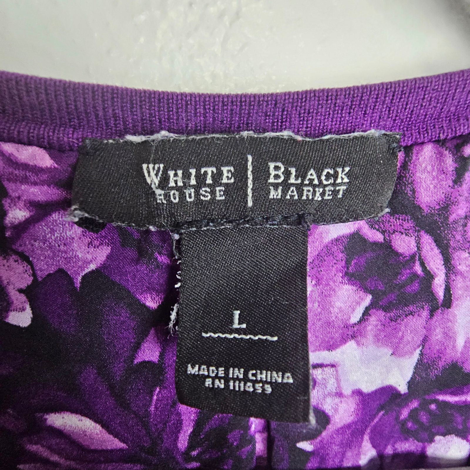 White House Black Market White House Black Market Snap Up Cardigan Sweater L Career Size L / US 10 / IT 46 - 6 Thumbnail