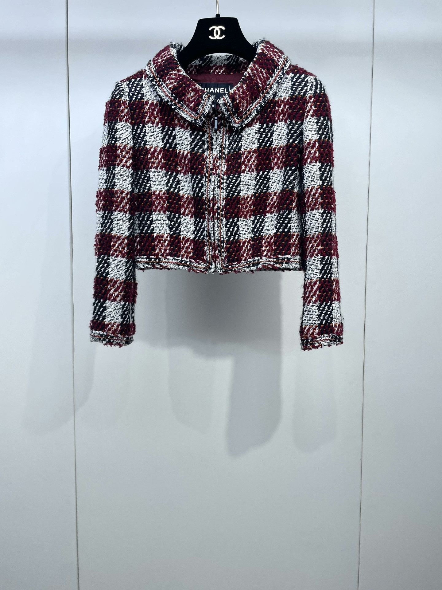 Chanel Chanel Fall/Winter Runway Plaid Short Coat Size XS / US 0-2 / IT 36-38 - 1 Thumbnail