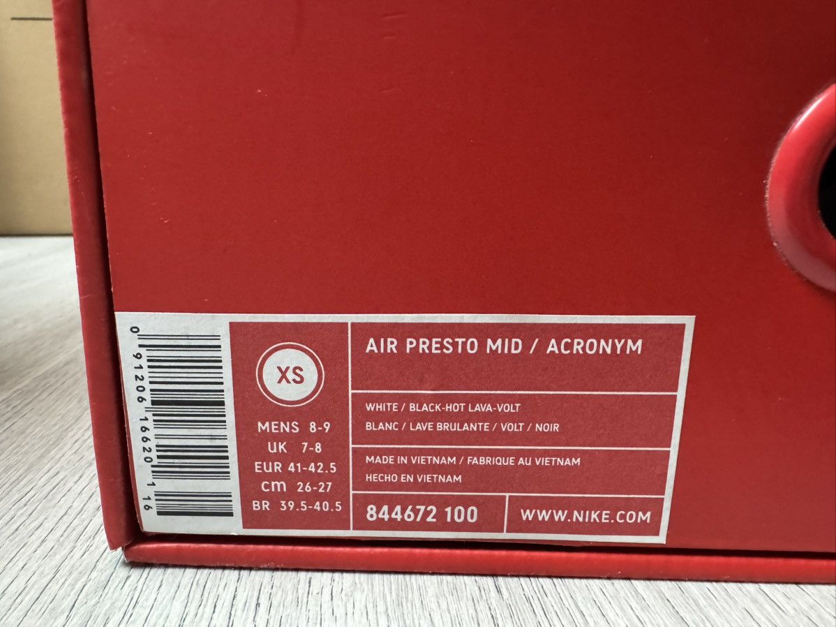 Acronym × Nike Nike x Acronym “Volt” Air Presto Size US 8.5 / EU 41-42 - 20 Thumbnail
