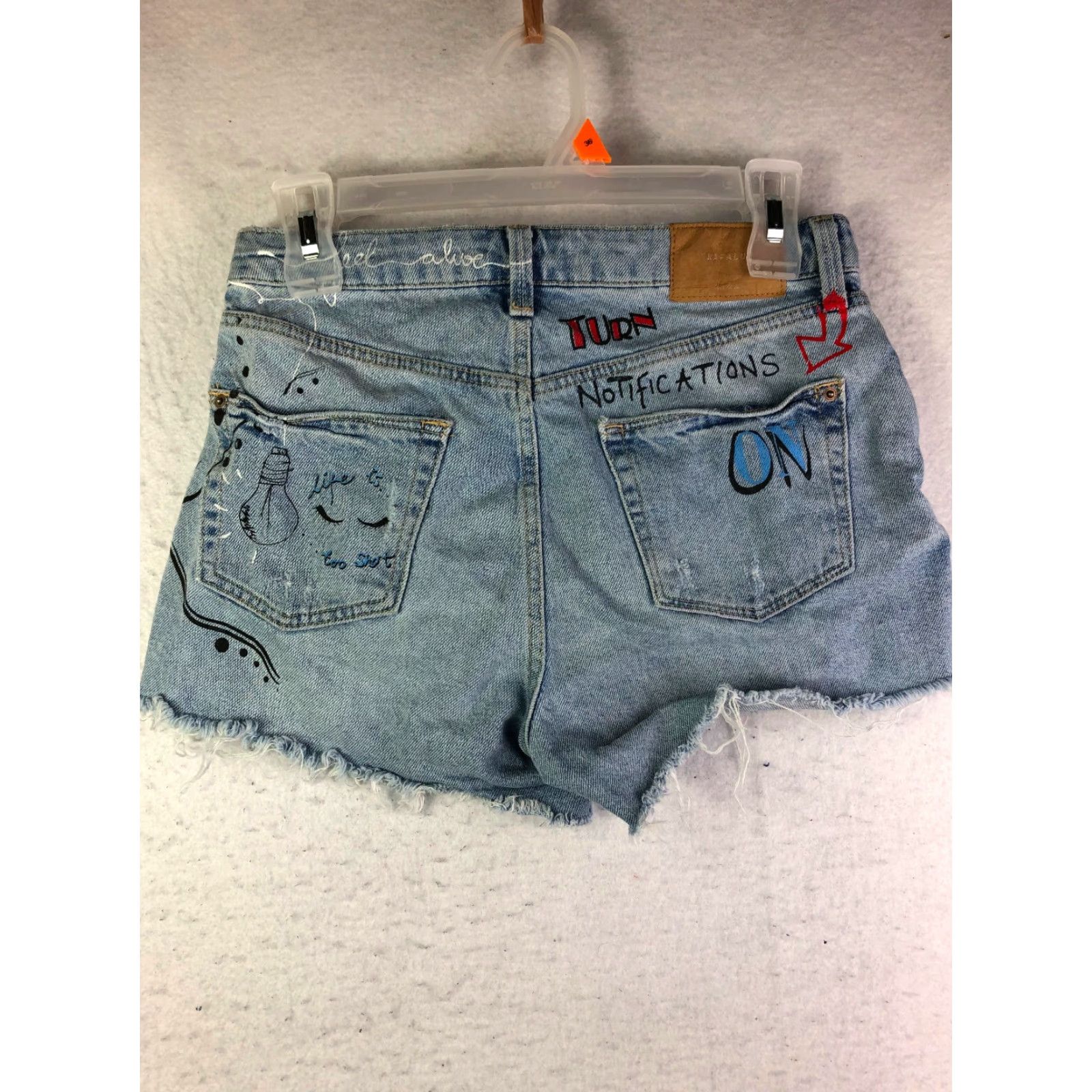 Zara Trafaluc Zara Button Fly Mid Rise Juniors Size 2 27" Waist Blue Jean Shorts Size 27" / US 4 / IT 40 - 4 Thumbnail