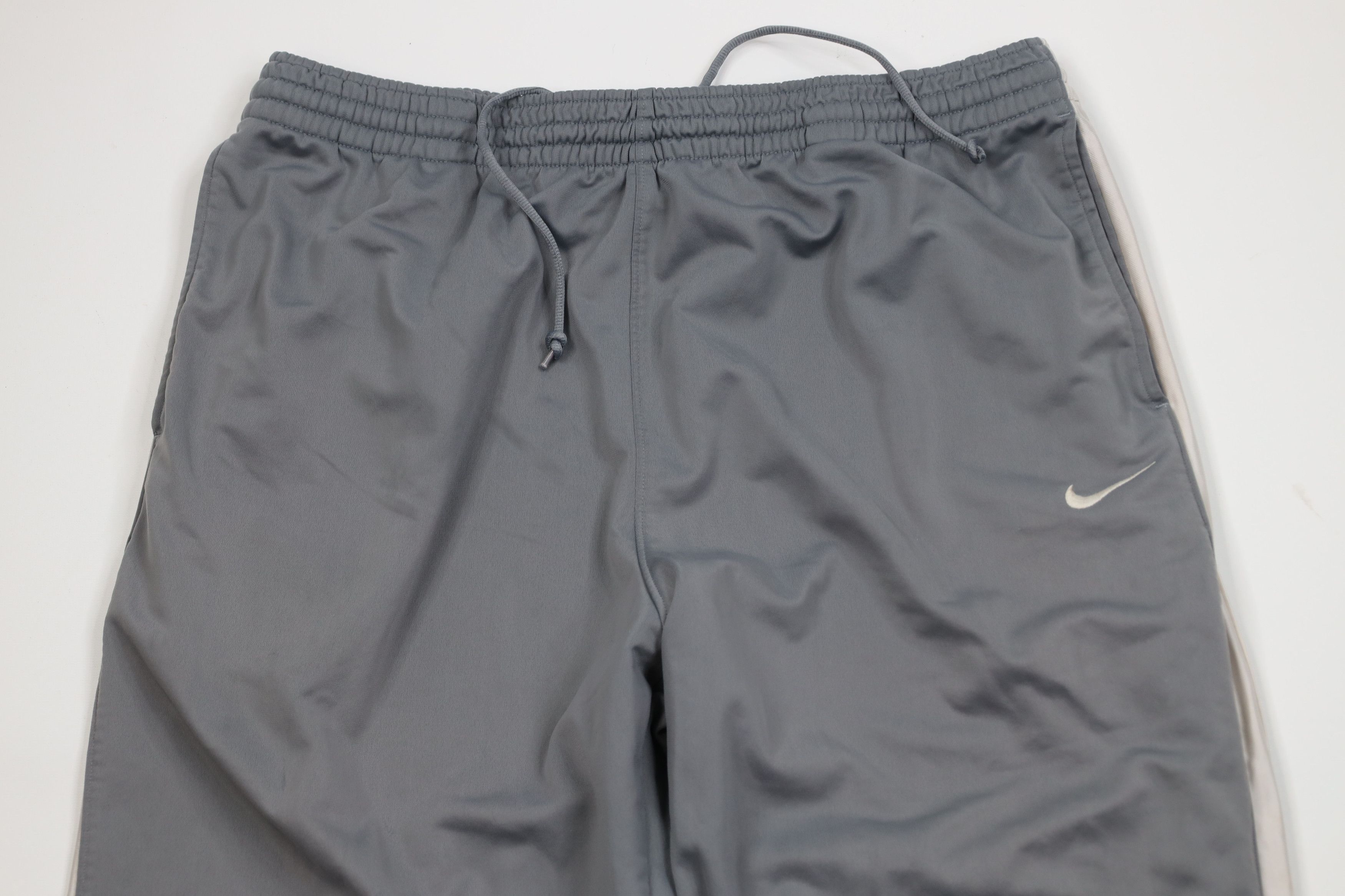 Nike Vintage Nike Mini Swoosh Wide Leg Sweatpants Pants Gray Size US 40 / EU 56 - 2 Thumbnail