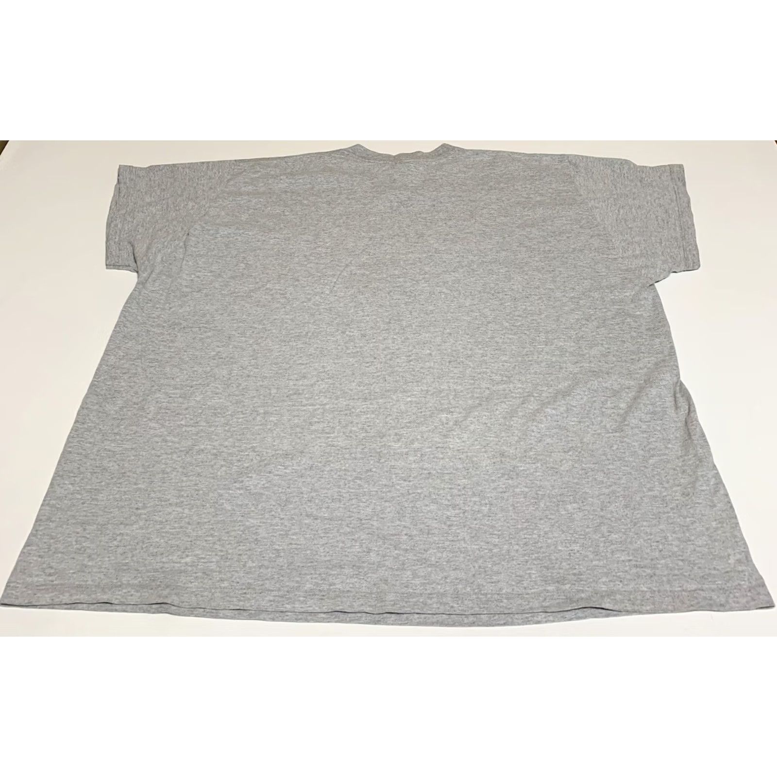 Vintage VINTAGE Levis T Shirt Women’s 3X Gray Sunflowers USA Made Short Sleeve Crew Neck Casual Size XXL / US 16-18 / IT 52-54 - 3 Thumbnail