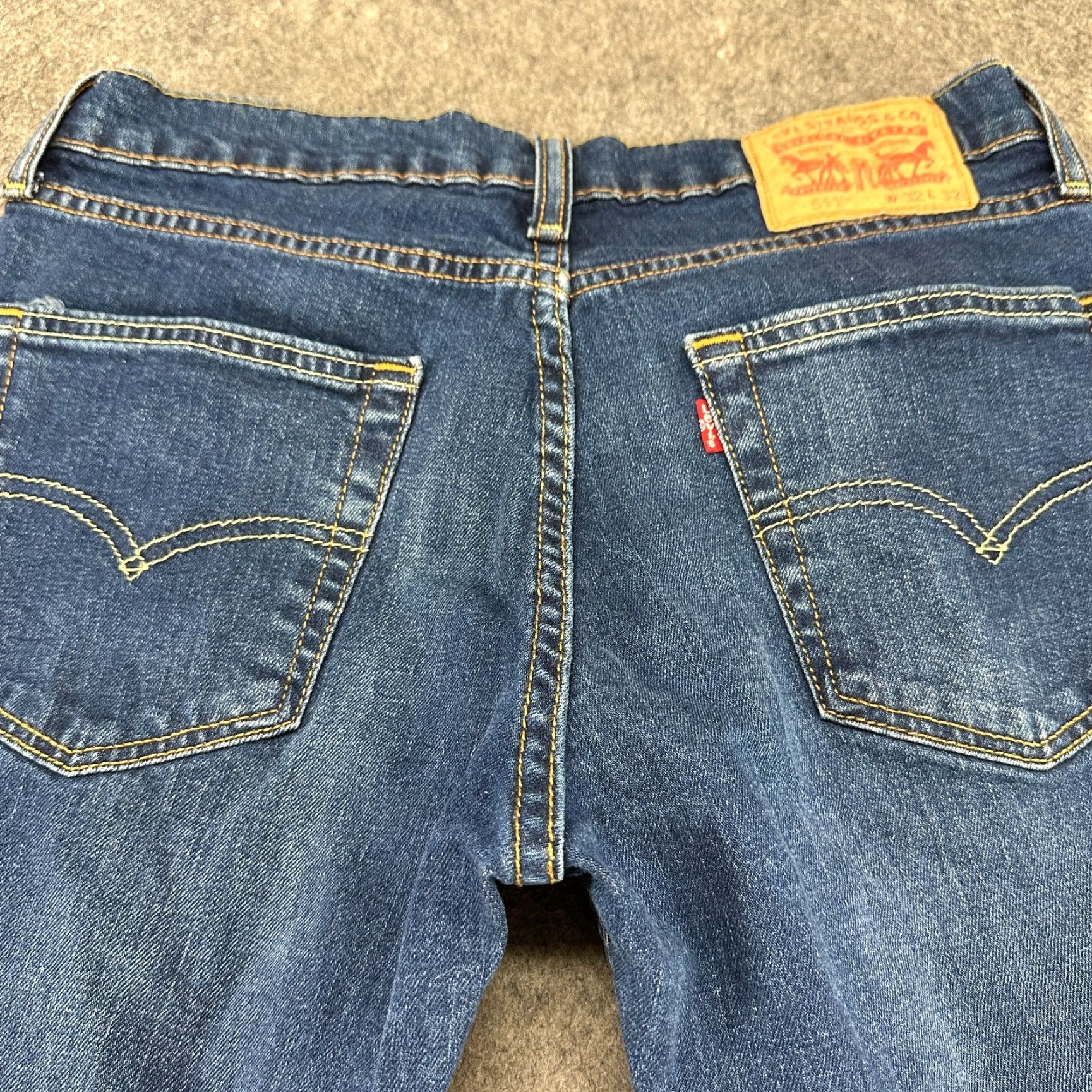 Levi's VINTAGE? No - Not Vintage. Levi's 511 Jeans Mens 32x32 Blue Slim Fit Denim Dark Wash Stretch Cotton Size US 32 / EU 48 - 6 Thumbnail