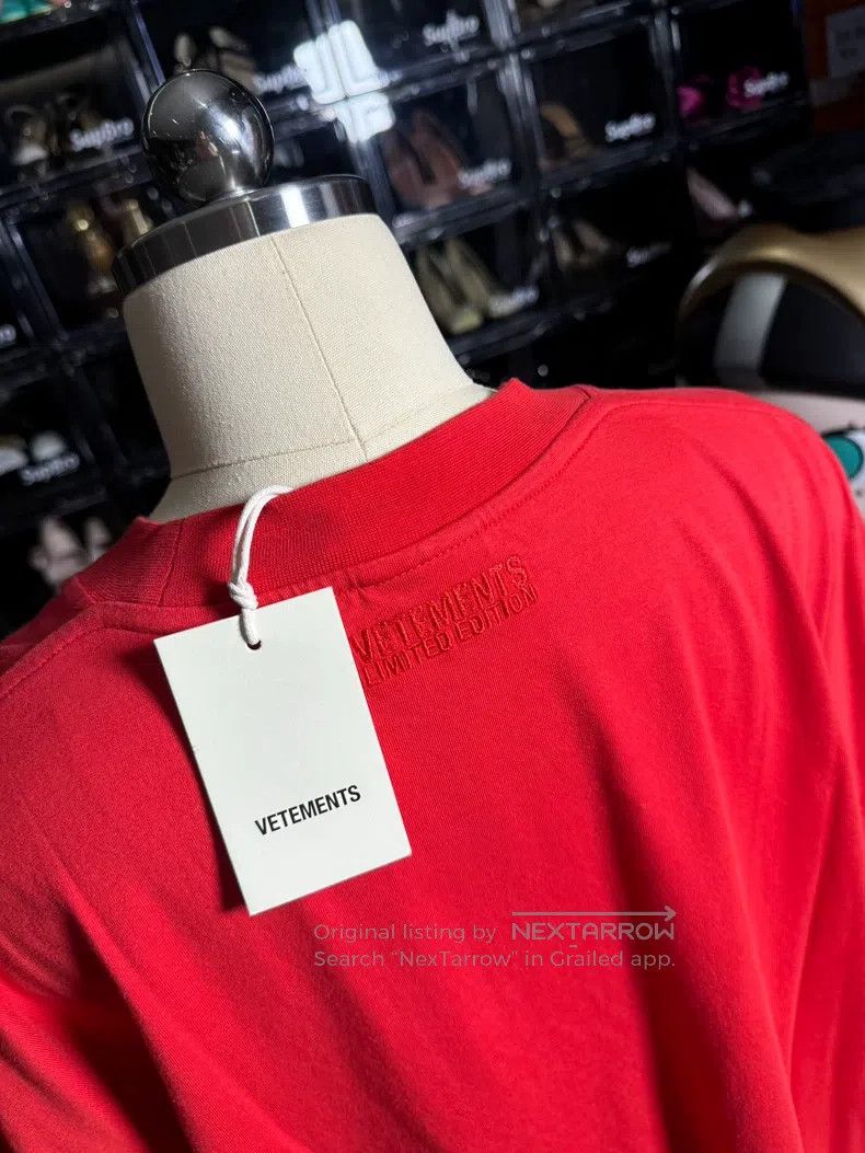 Vetements Vetements Red half sleeve Size US S / EU 44-46 / 1 - 5 Thumbnail