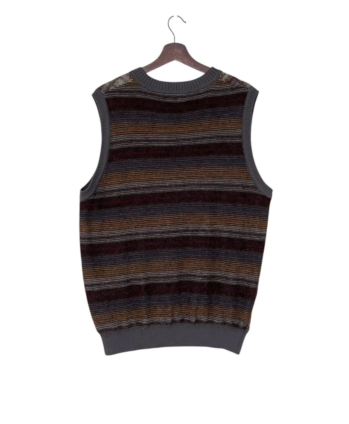 Vintage Vintage Brand Aramis Aoudima Mohair Knitwear Vest 1990s Size US L / EU 52-54 / 3 - 2 Thumbnail