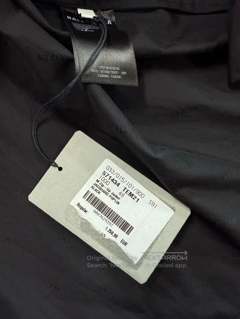 Balenciaga Balenciaga Black and white barrage patchwork school unifor Size US M / EU 48-50 / 2 - 3 Thumbnail