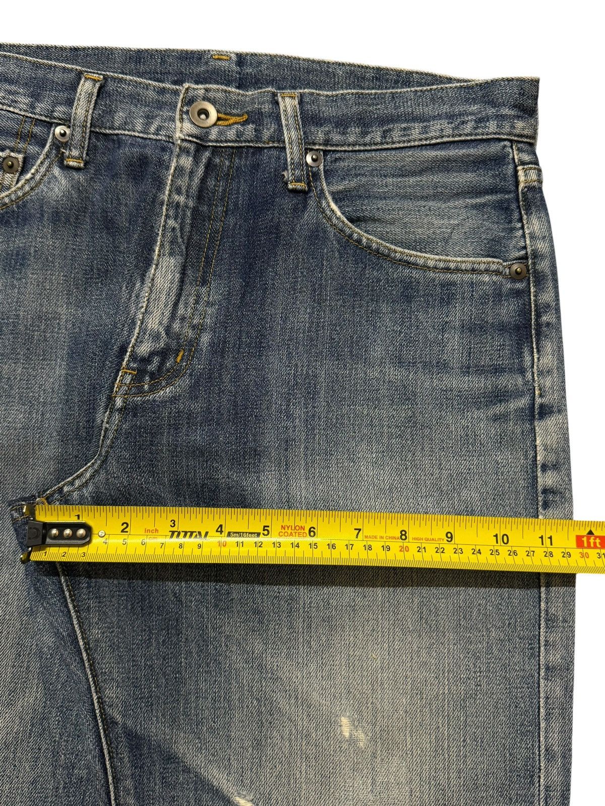 Uniqlo Vintage Y2K Japanese Uniqlo Faded Blue Wash Distress Relaxed Size US 30 / EU 46 - 12 Thumbnail