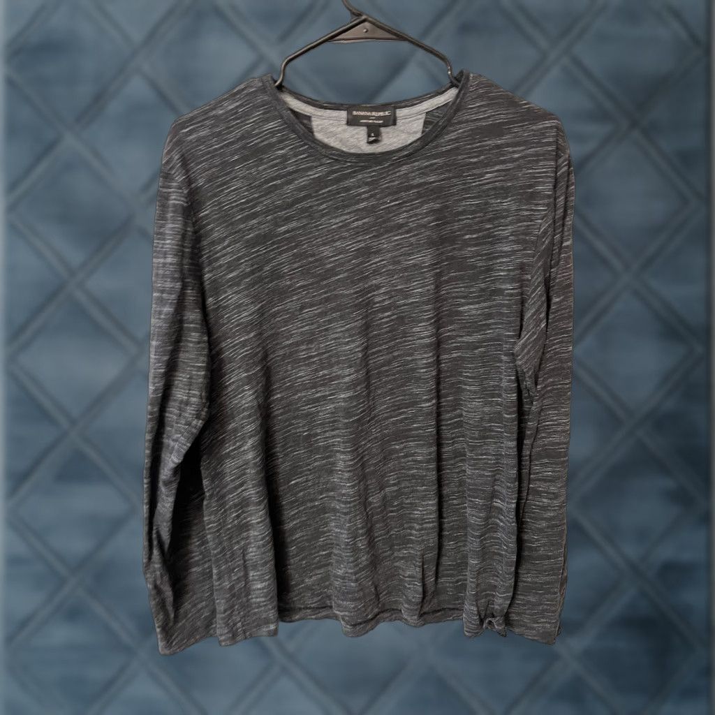 Banana Republic Banana Republic Shirt Mens L Black Long Sleeve Moisture Wicking Base Layer Crew Neck T-Shirt Casual Regular Size US L / EU 52-54 / 3 - 1 Thumbnail