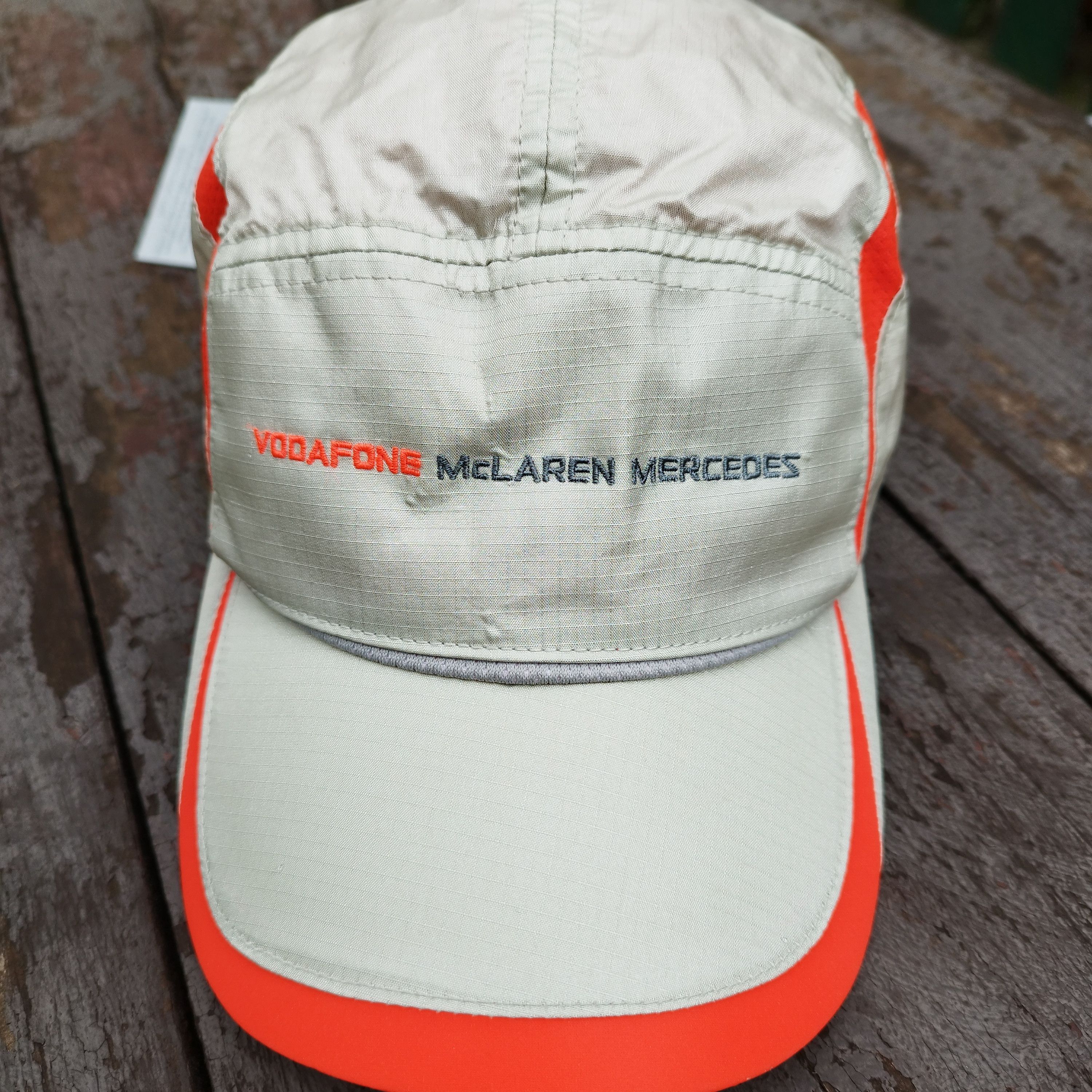 Formula 1 Rare 00s McLaren F1 Silver Tech Cap Hamilton/Kovalainen Size ONE SIZE - 3 Thumbnail