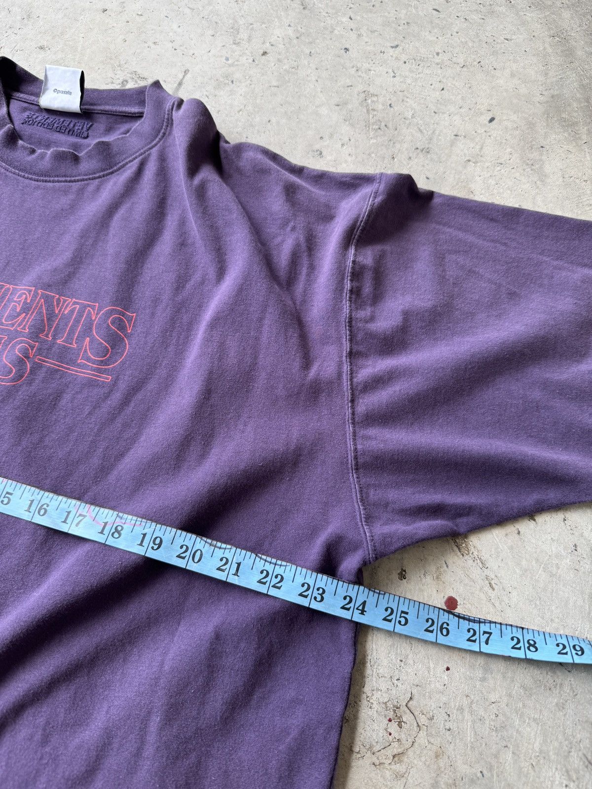 Vetements *RARE* VETEMENTS PARIS GVASALIA STRANGER THINGS NETFLIX TEE Size US S / EU 44-46 / 1 - 10 Thumbnail