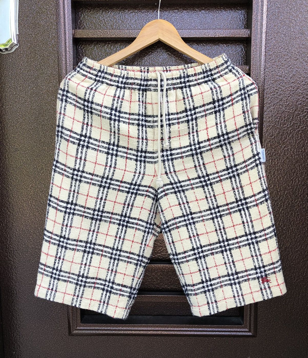 Burberry Burberry Blue Label Checked Cotton Shorts Pants Size US 30 / EU 46 - 1 Thumbnail
