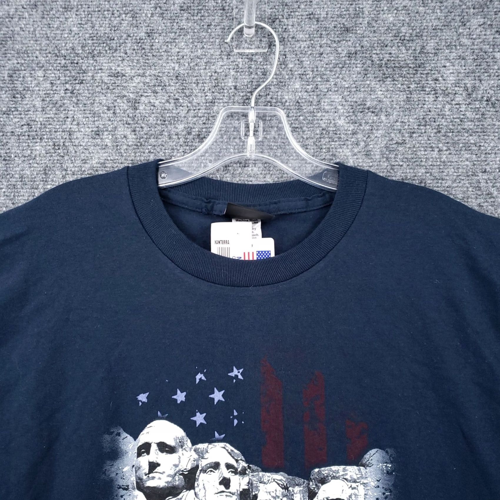Vintage Prairie Mountain T-Shirt Mens L Large Navy Blue Mount Rushmore Graphic NWT Size US L / EU 52-54 / 3 - 2 Thumbnail