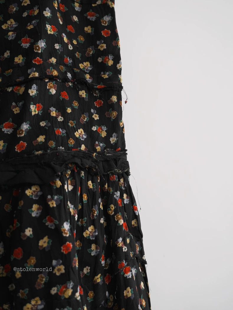 Comme des Garcons Comme des Garcons size M Broken flower and raw edge wrap s Size 23" - 3 Thumbnail