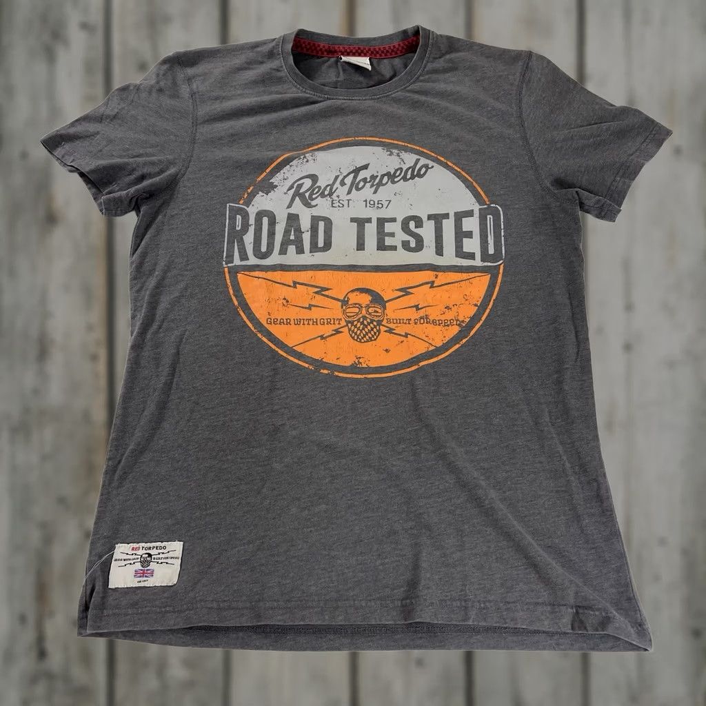 Vintage Red Torpedo T-Shirt Mens Sz M ROAD TESTED Gray Skull Logo Graphic Street Gear Geared Blightly 90s Vintage Theme Boys Mens Size US M / EU 48-50 / 2 - 1 Thumbnail