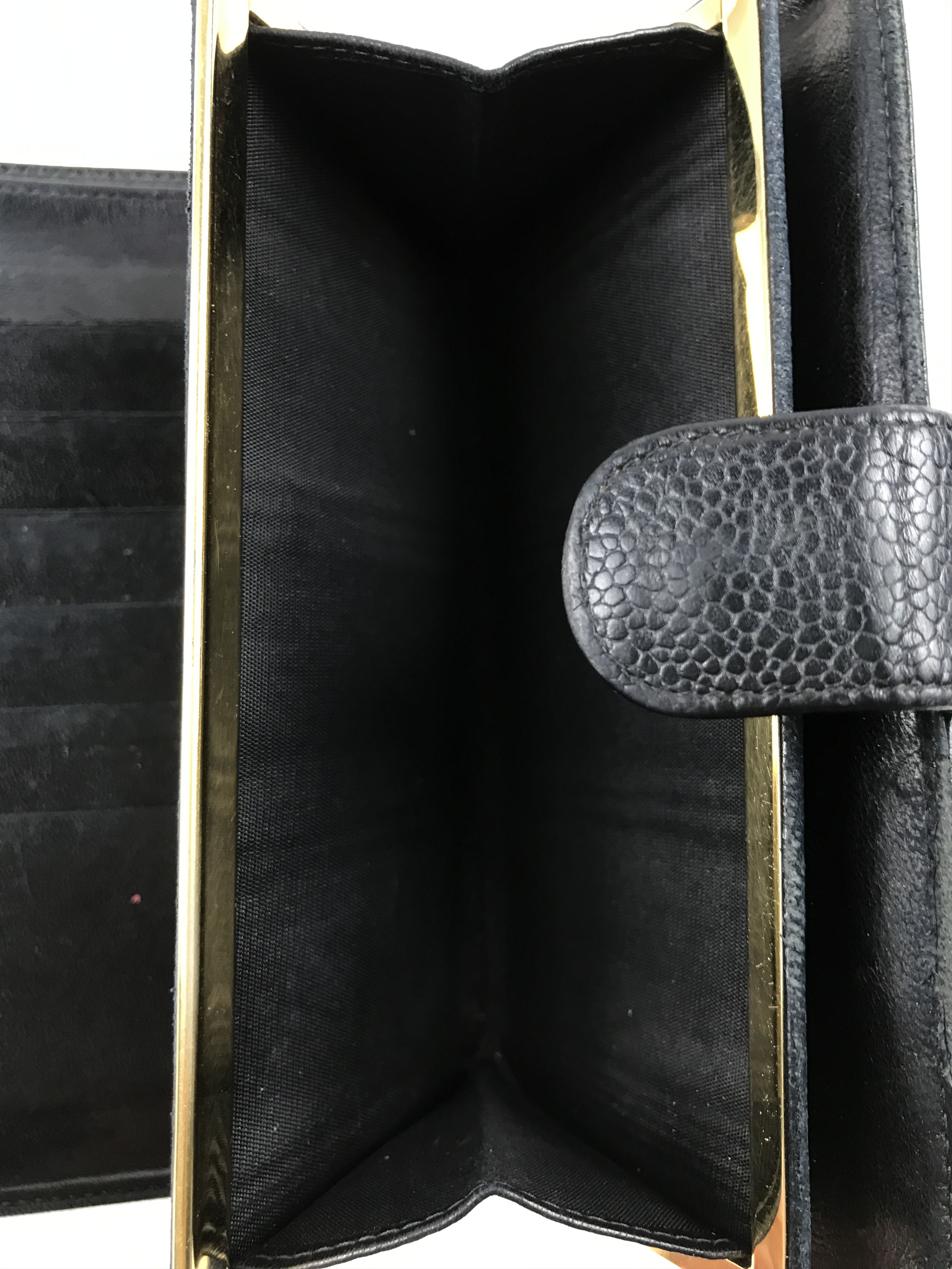 Chanel Chanel Black Caviar Leather CC Logo Bifold Wallet With Box Size ONE SIZE - 17 Thumbnail