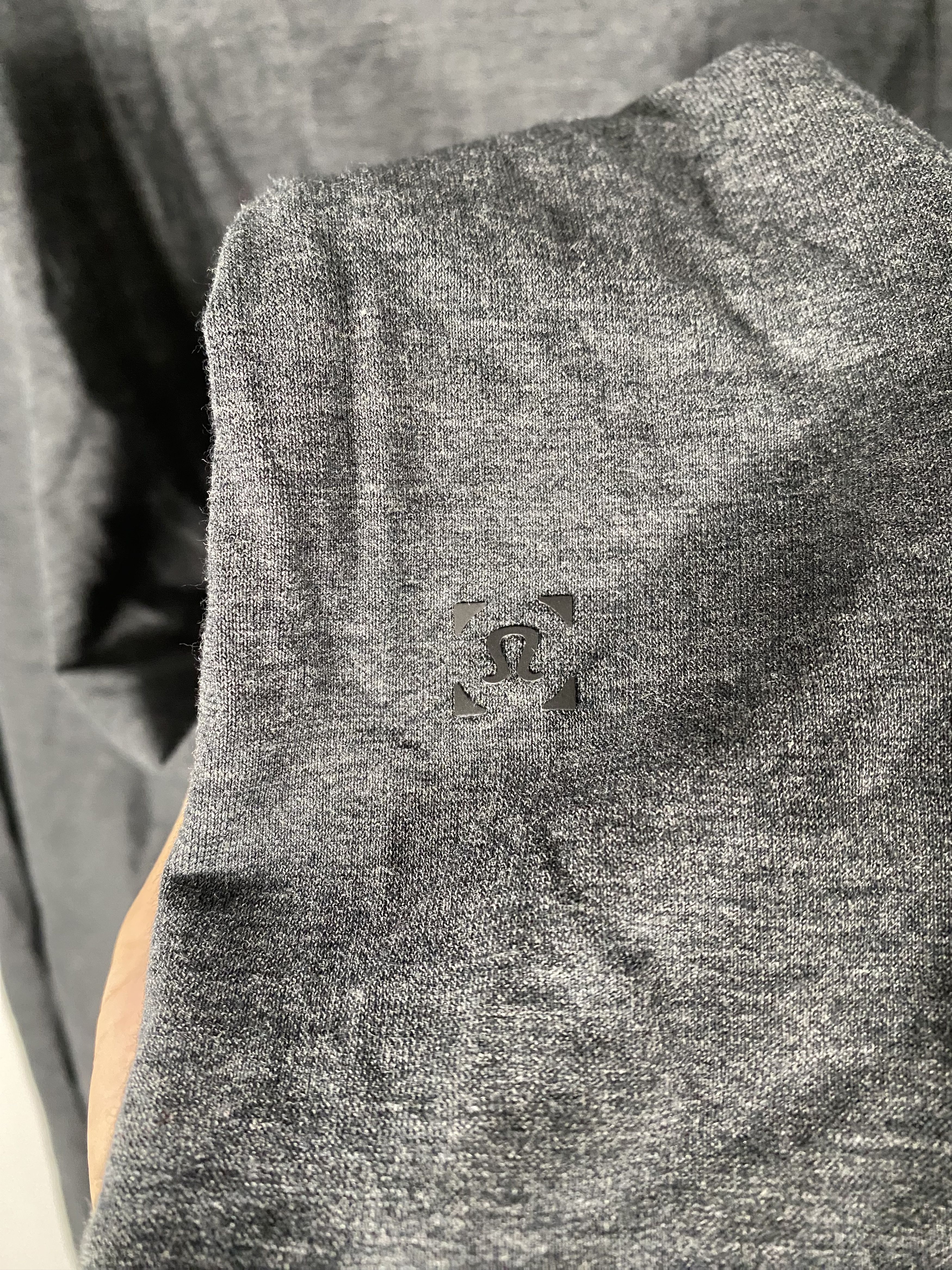 Lululemon Lululemon Classic Henley Athletic Long Sleeve Tshirt Size US L / EU 52-54 / 3 - 4 Thumbnail
