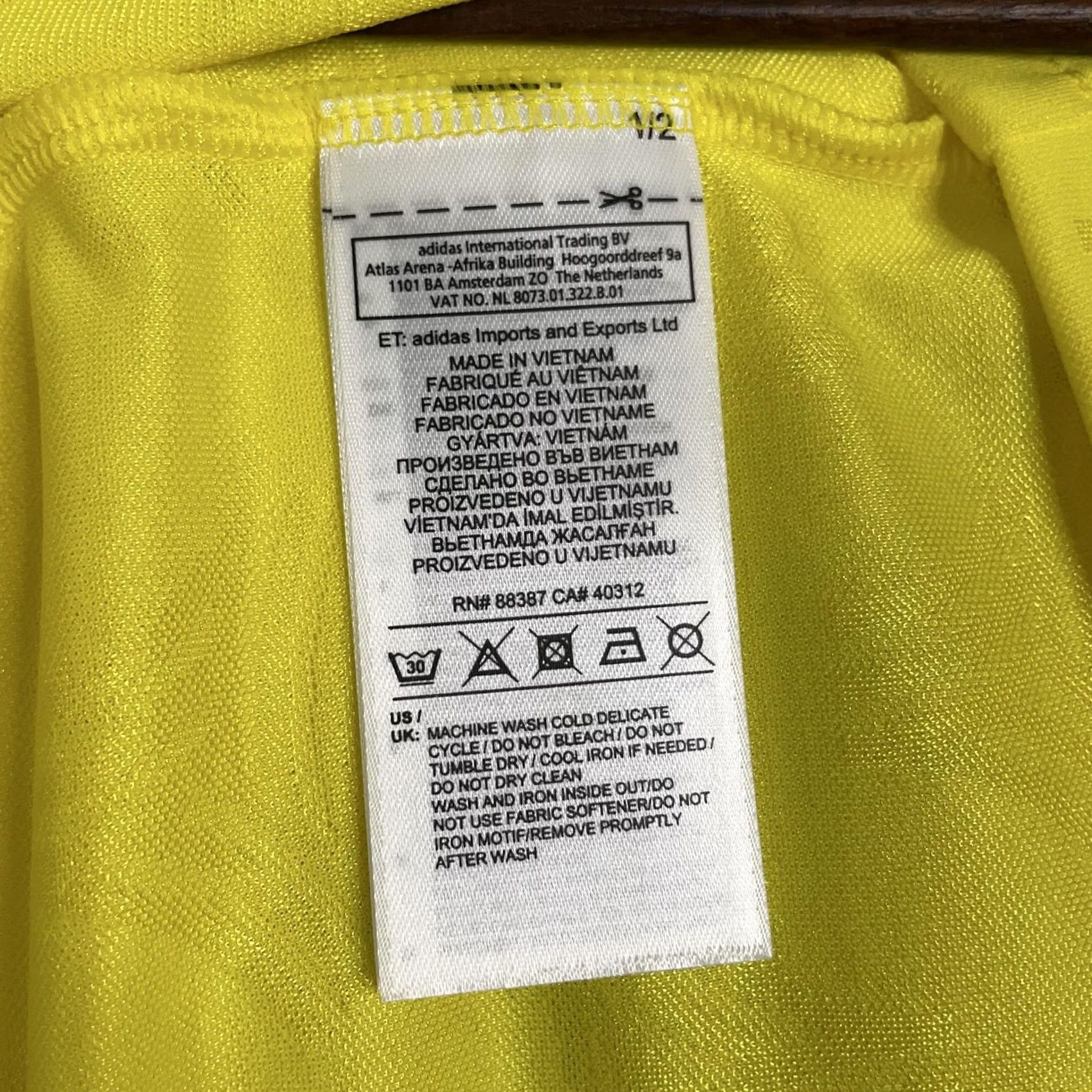 Adidas Adidas Soccer Shirt Mens XS Yellow Green Climalite Jersey Football 9 Size US XS / EU 42 / 0 - 6 Thumbnail