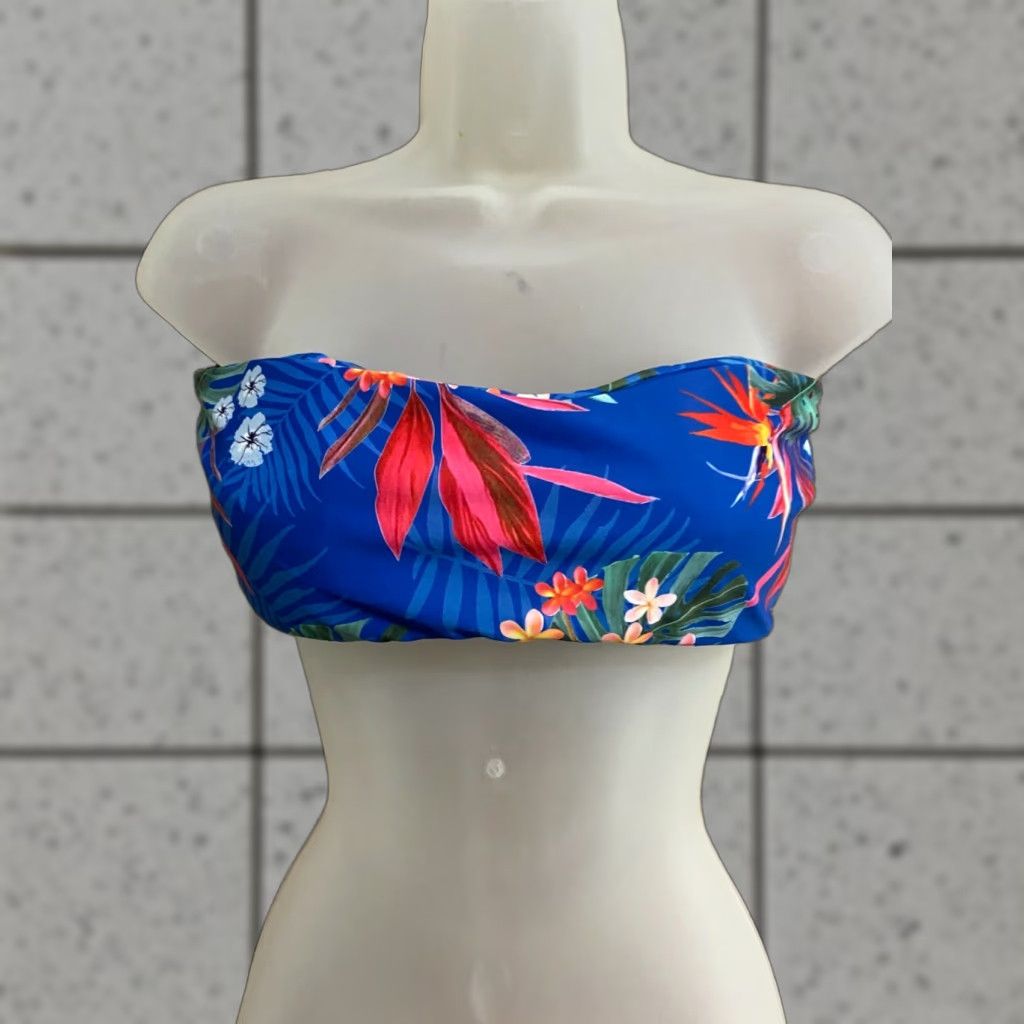 ZAFUL **Zaful Floral Bikini Top Size 6** User: **Zaful Floral Bikini Top Size 6** Size M / US 6-8 / IT 42-44 - 1 Thumbnail