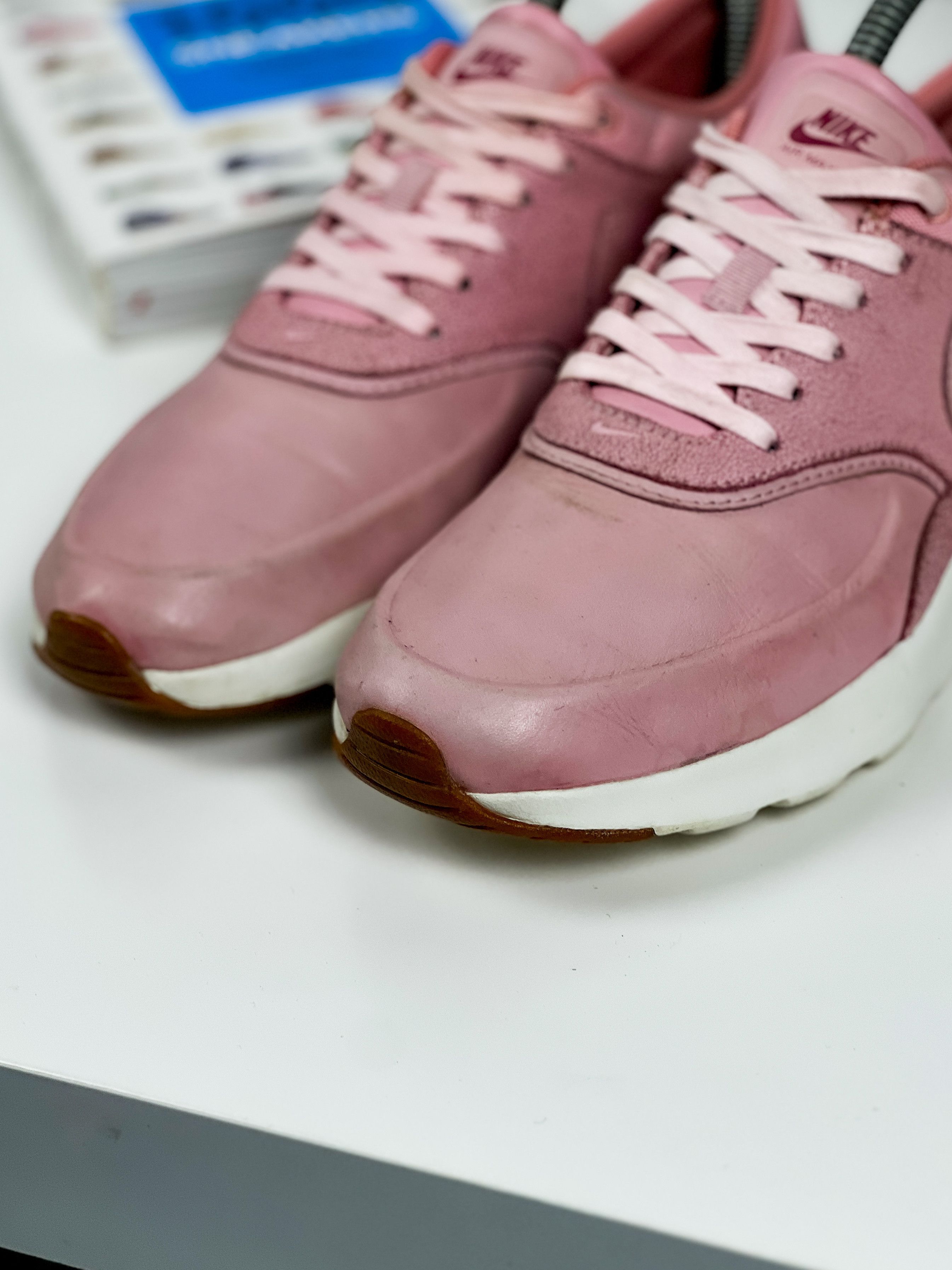 Nike Nike WMNS Air Max Thea Premium `616723-603` Size US 8.5 / IT 38.5 - 3 Thumbnail