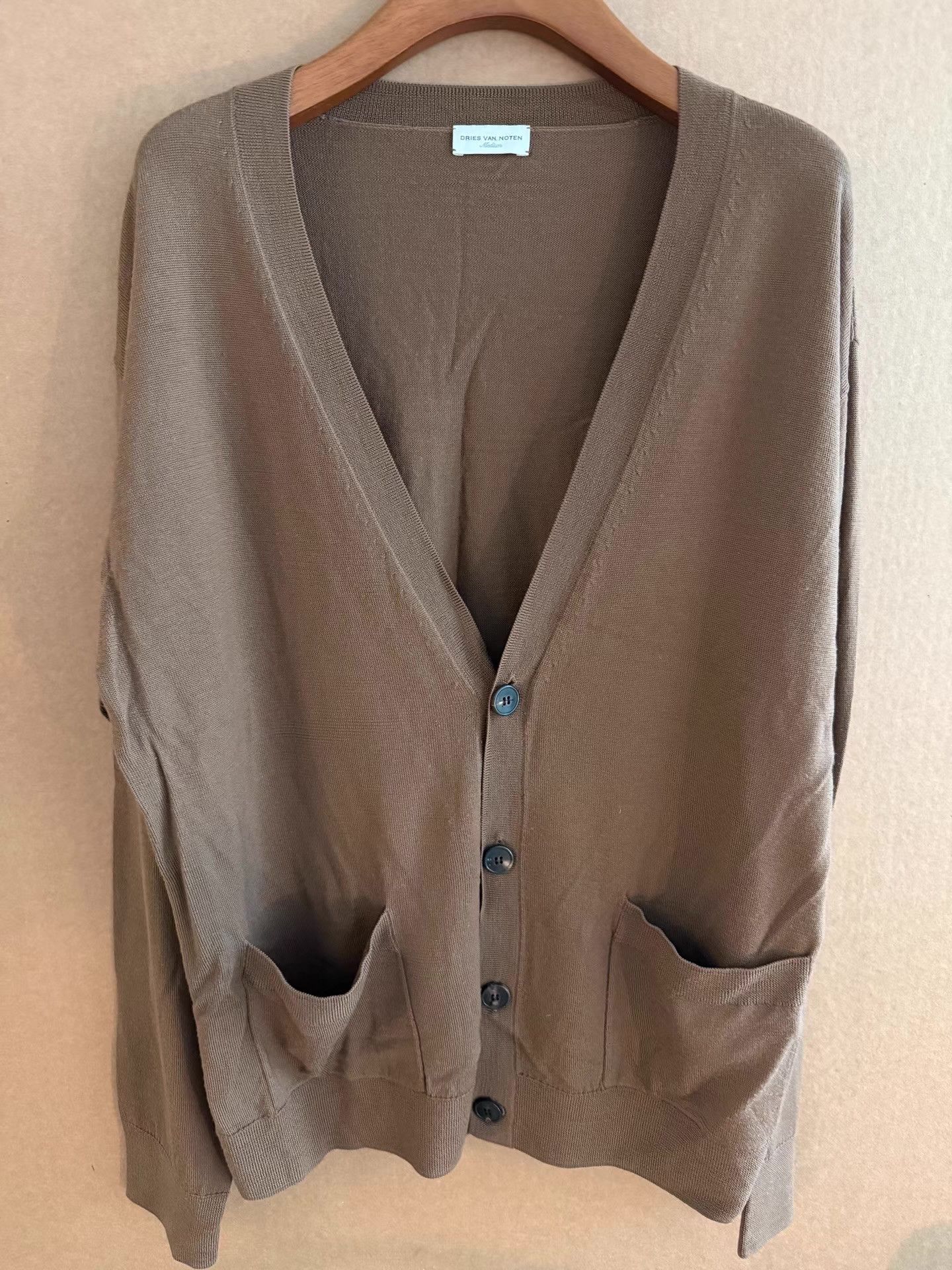 Dries Van Noten DRIES VAN NOTEN Wool Cardigan Q16 Size M / US 6-8 / IT 42-44 - 1 Thumbnail
