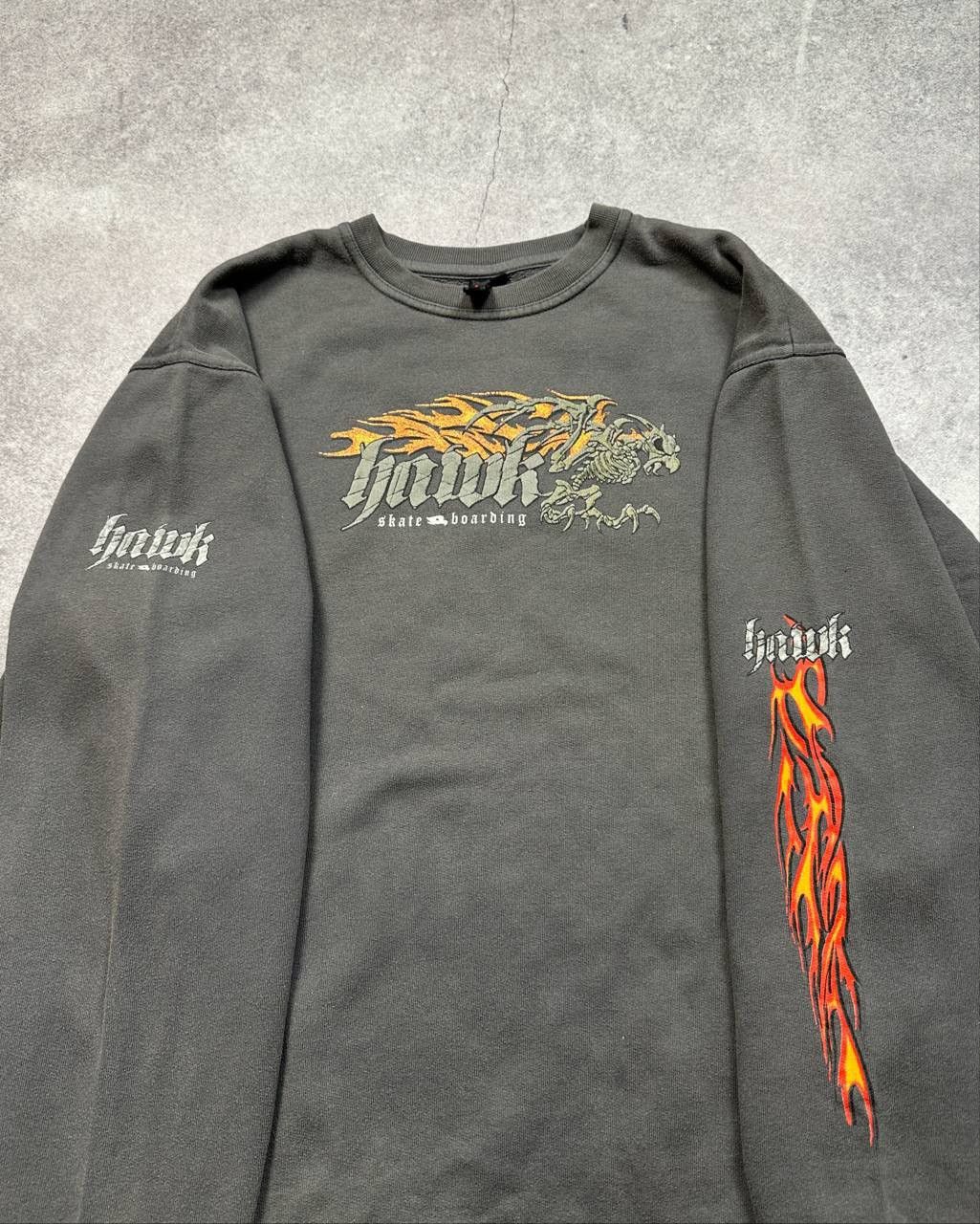 Hawk Vintage Hawk Sweatshirt, Size XXL – Retro 90s Streetwear Size US XXL / EU 58 / 5 - 4 Thumbnail