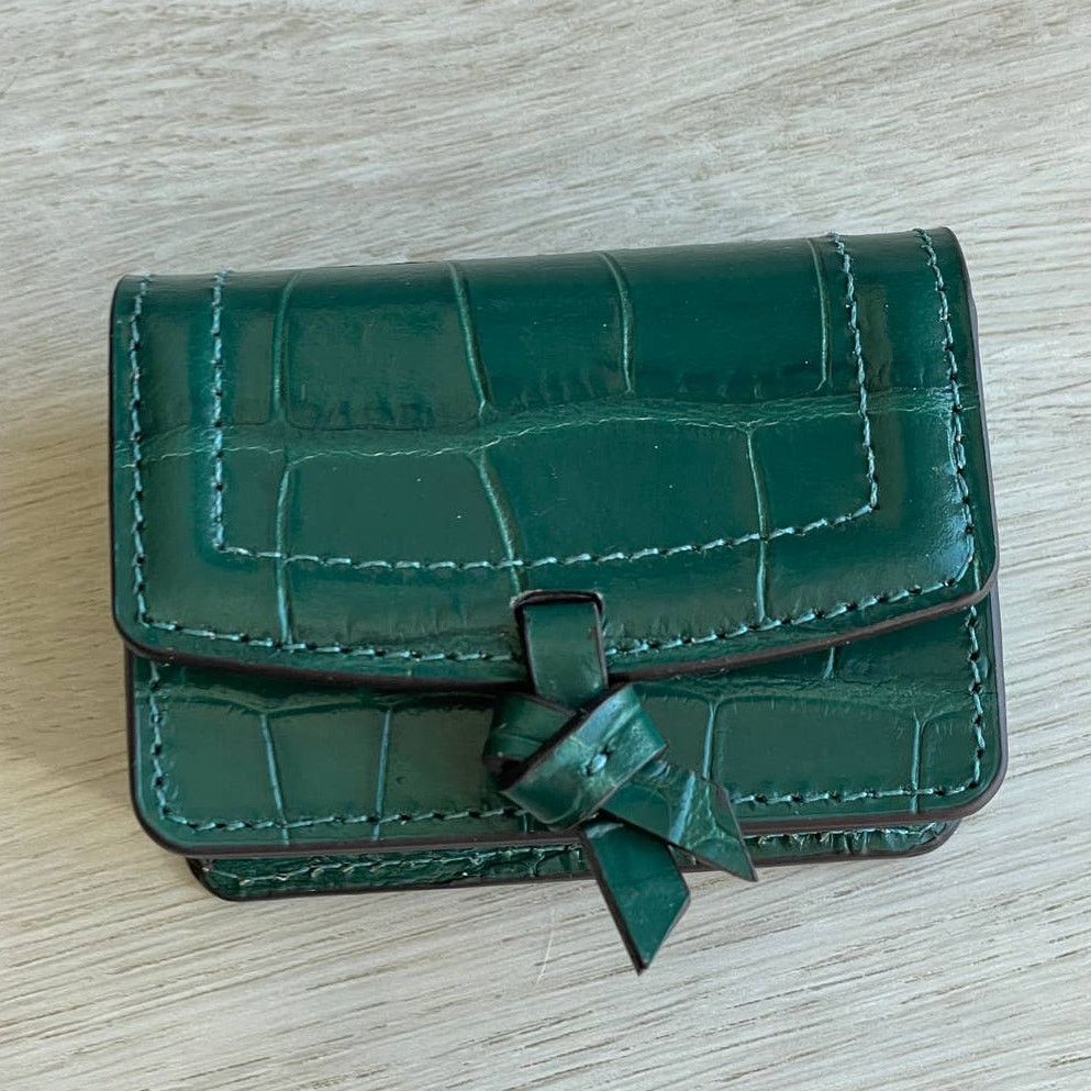 Kate Spade Kate Spade knott croc embossed leather airpods pro case Size ONE SIZE - 3 Thumbnail