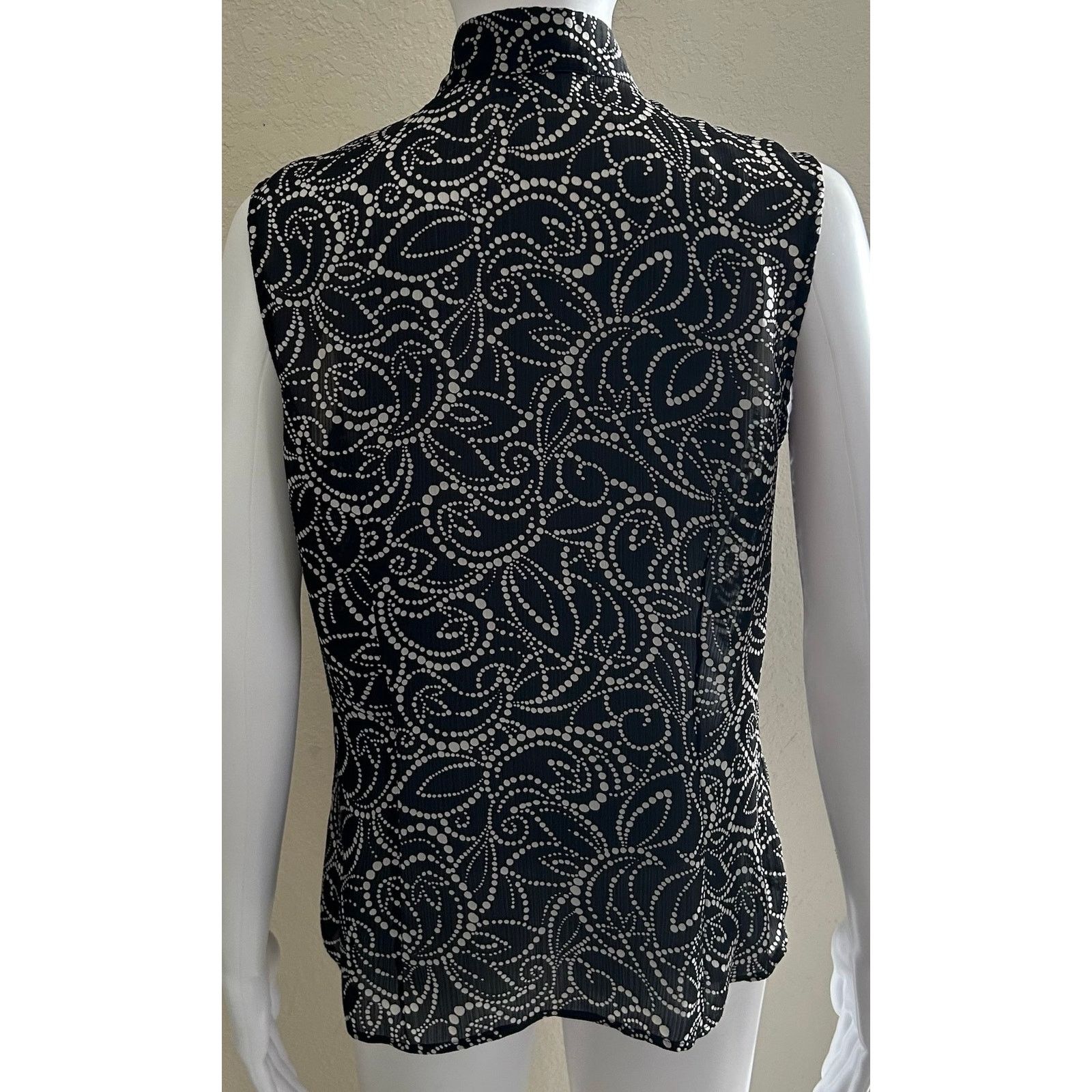 Other Tahari | Women's Career V-Neck Button Down Blouse | Medium Size M / US 6-8 / IT 42-44 - 2 Thumbnail