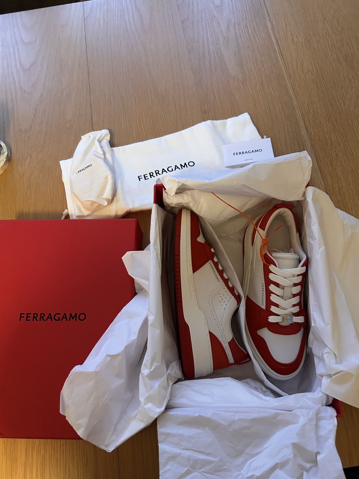 Salvatore Ferragamo Ferragamo Dennis Sneakers Size US 6 / EU 39 - 10 Thumbnail