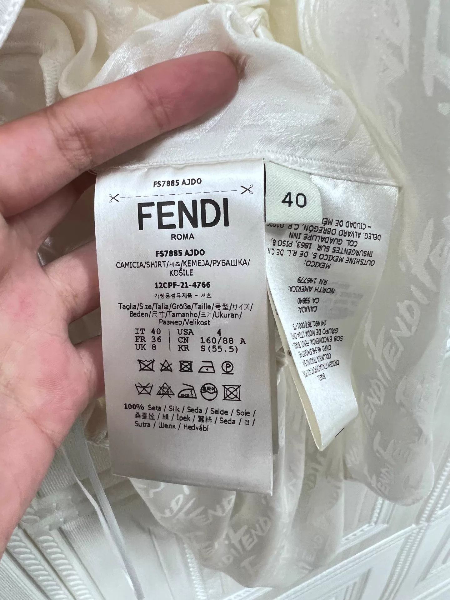 Fendi Fendi Logo All Over Print Back Shawl Waist-Tied 7/8 Silk Top Size S / US 4 / IT 40 - 4 Thumbnail